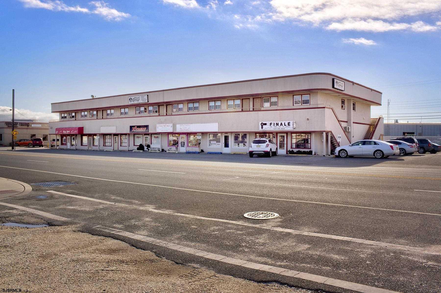 listing main picture