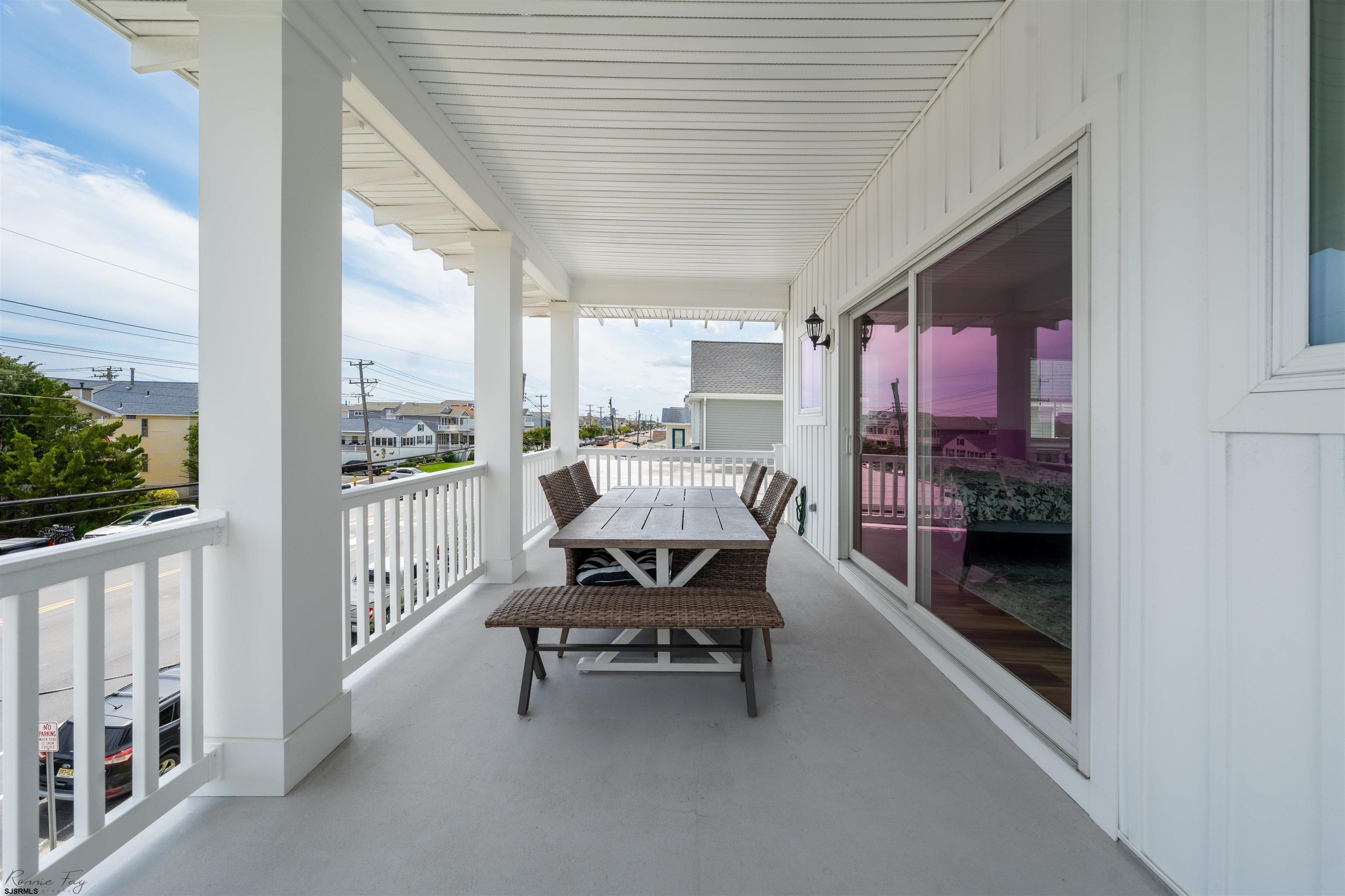 3144 West Ave