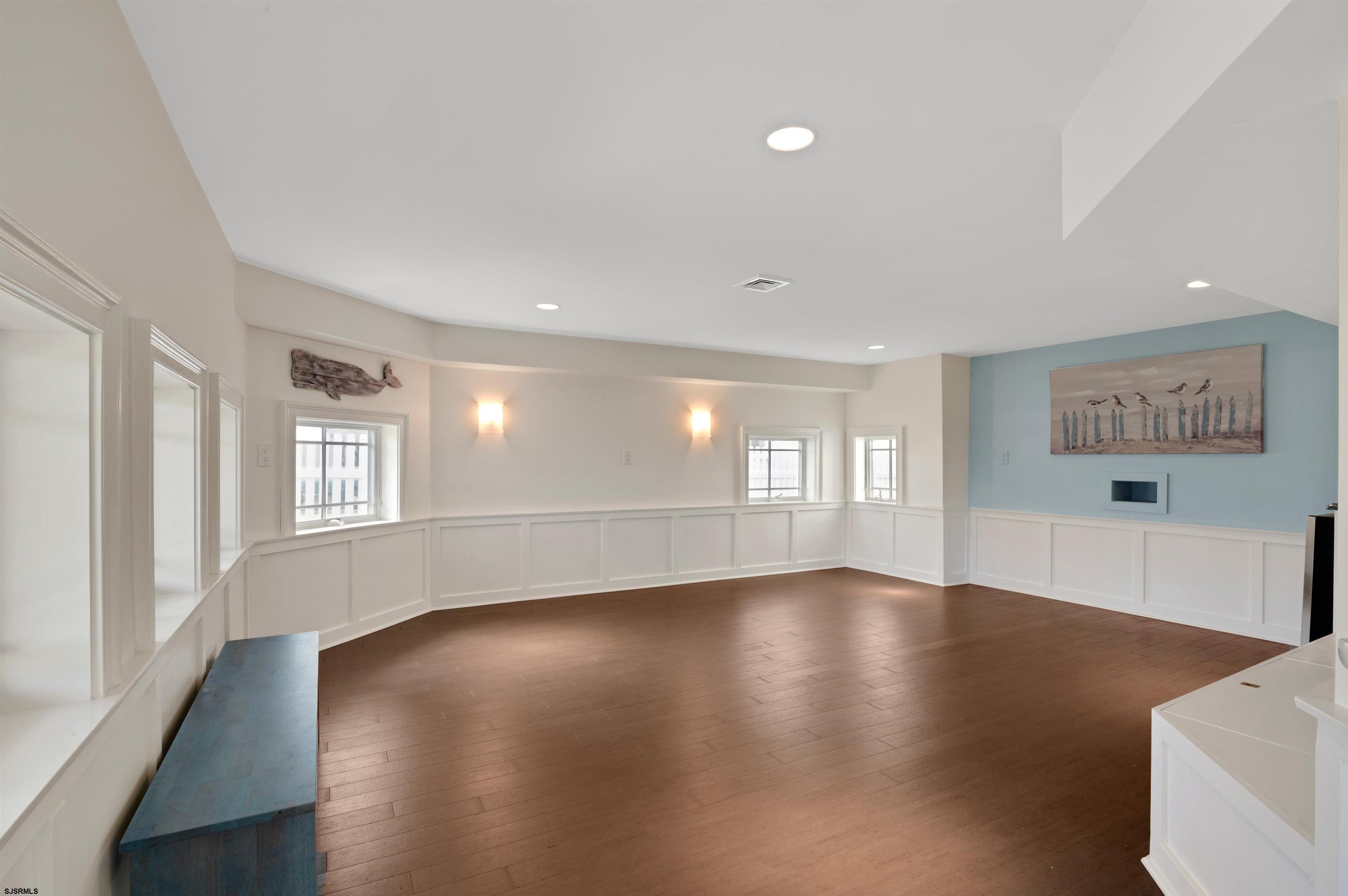 2635 Wesley Avenue - Picture 46