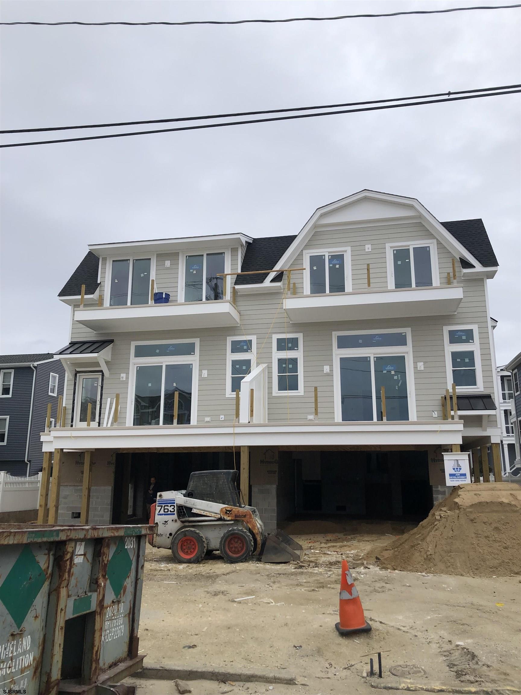 listing main picture