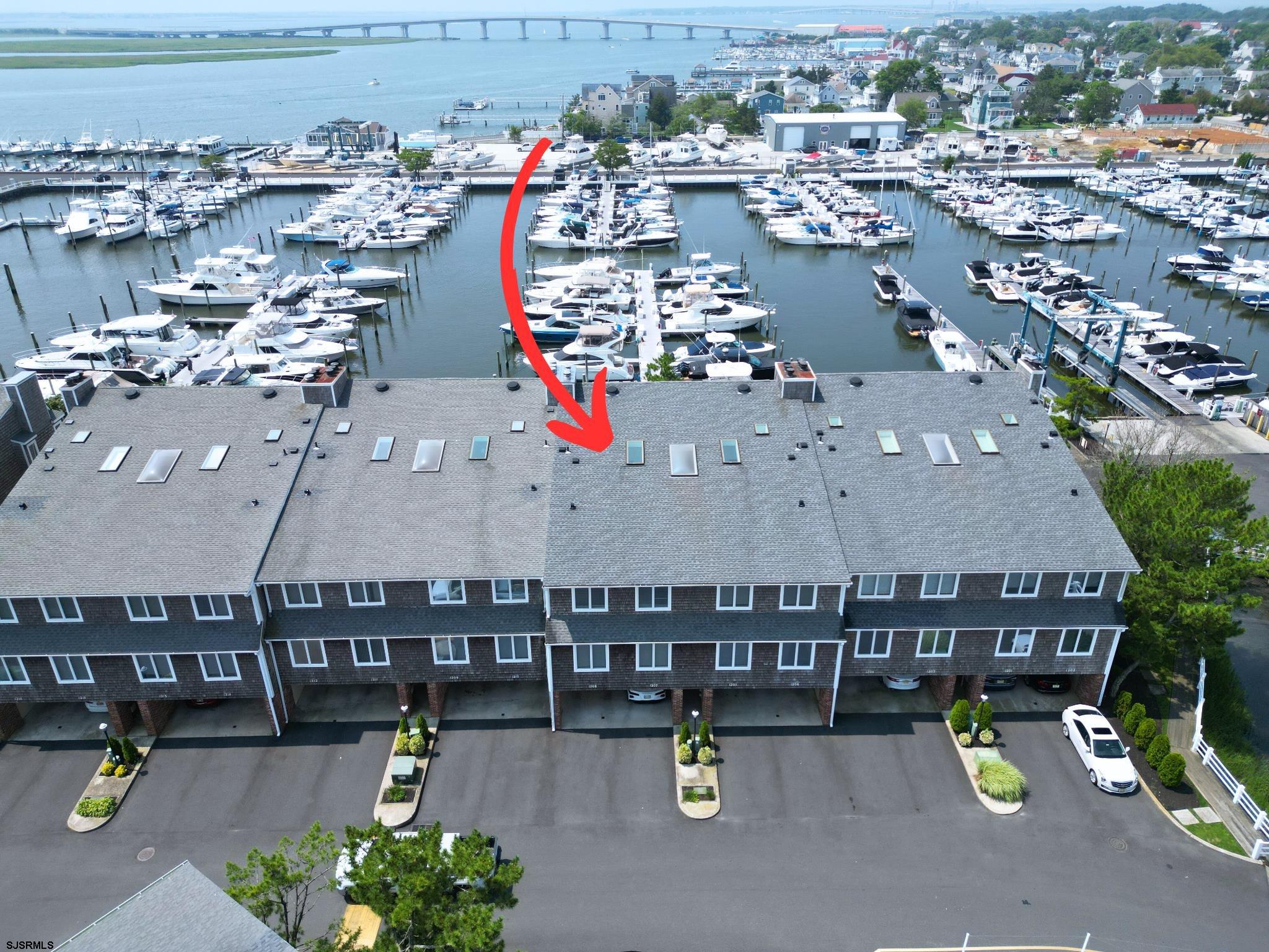 1208 Harbour Cv S Cv