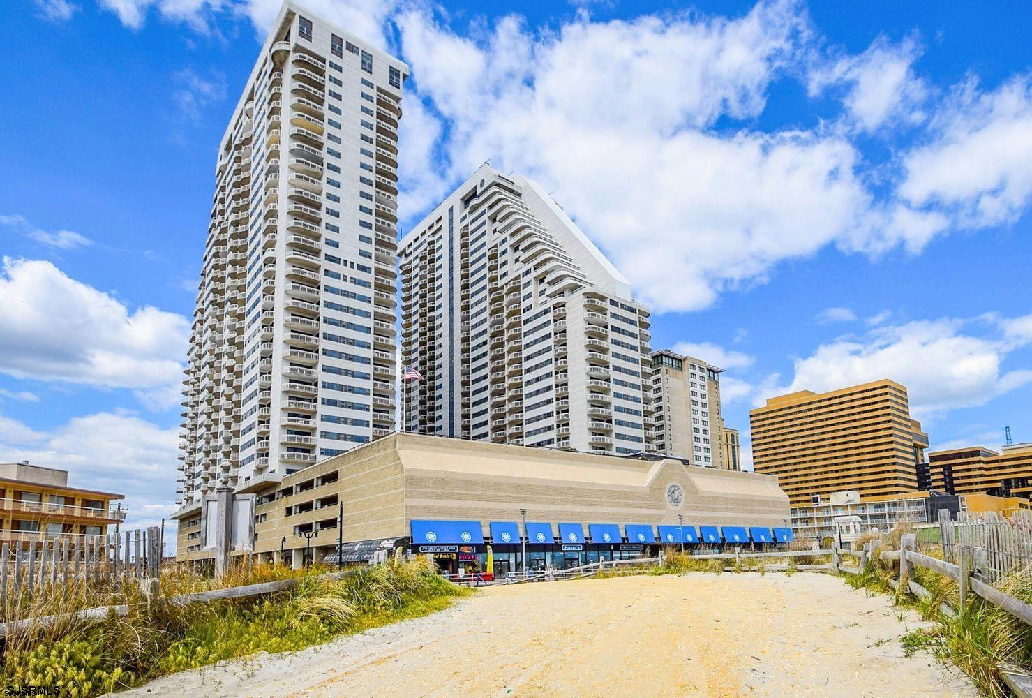 3101 Boardwalk 