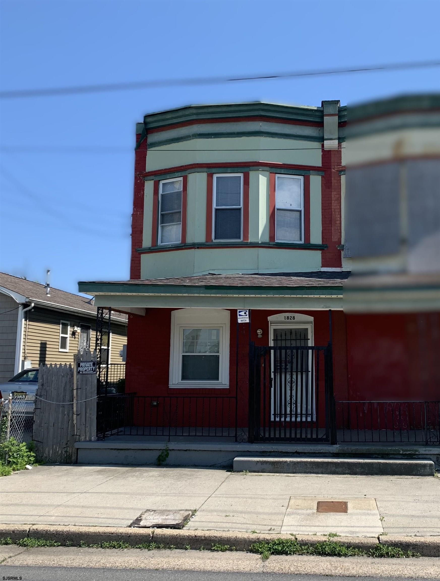 1828 Reverend J J Walters Ave