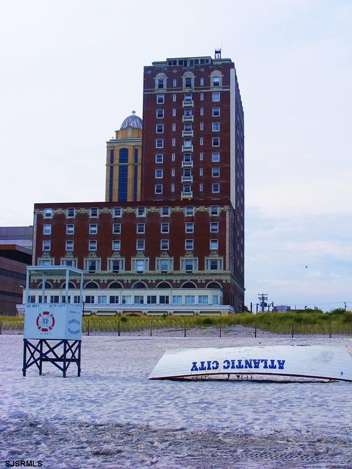 2721 Boardwalk 