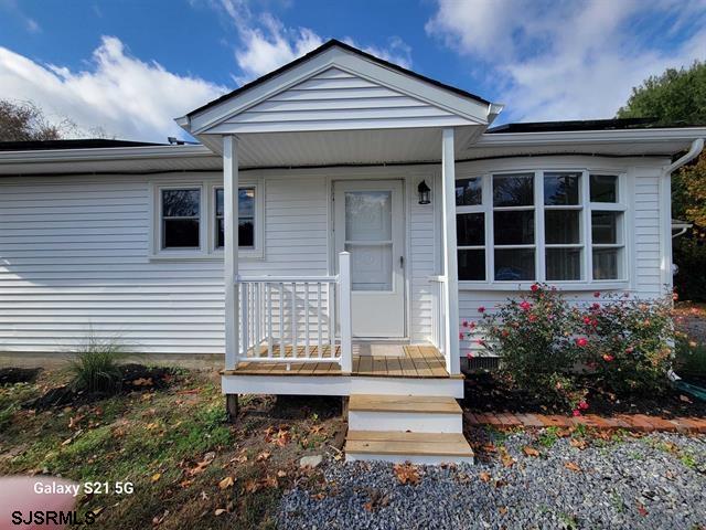 203 WOODBINE 