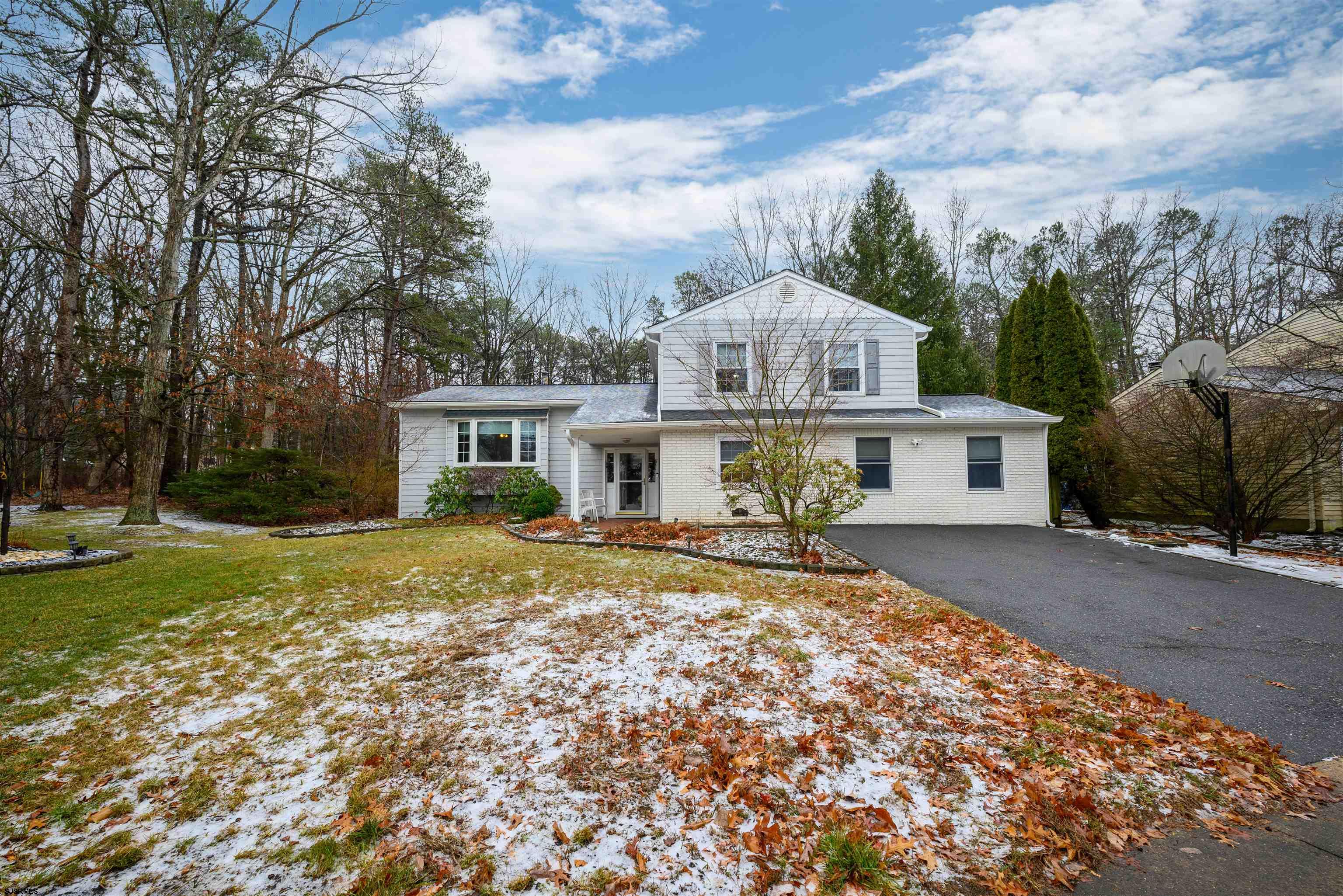 14 Feathertree Ct 