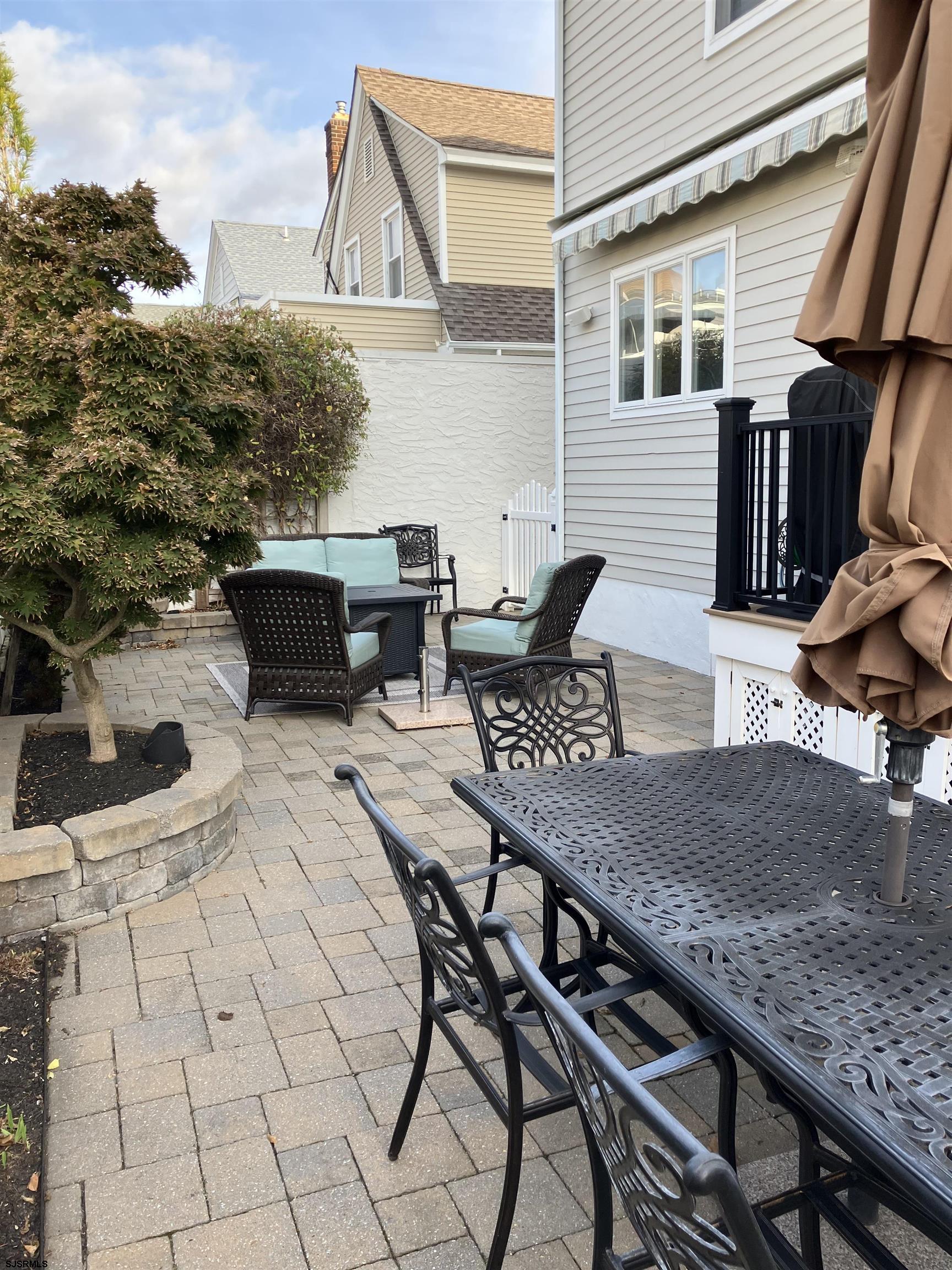 image25