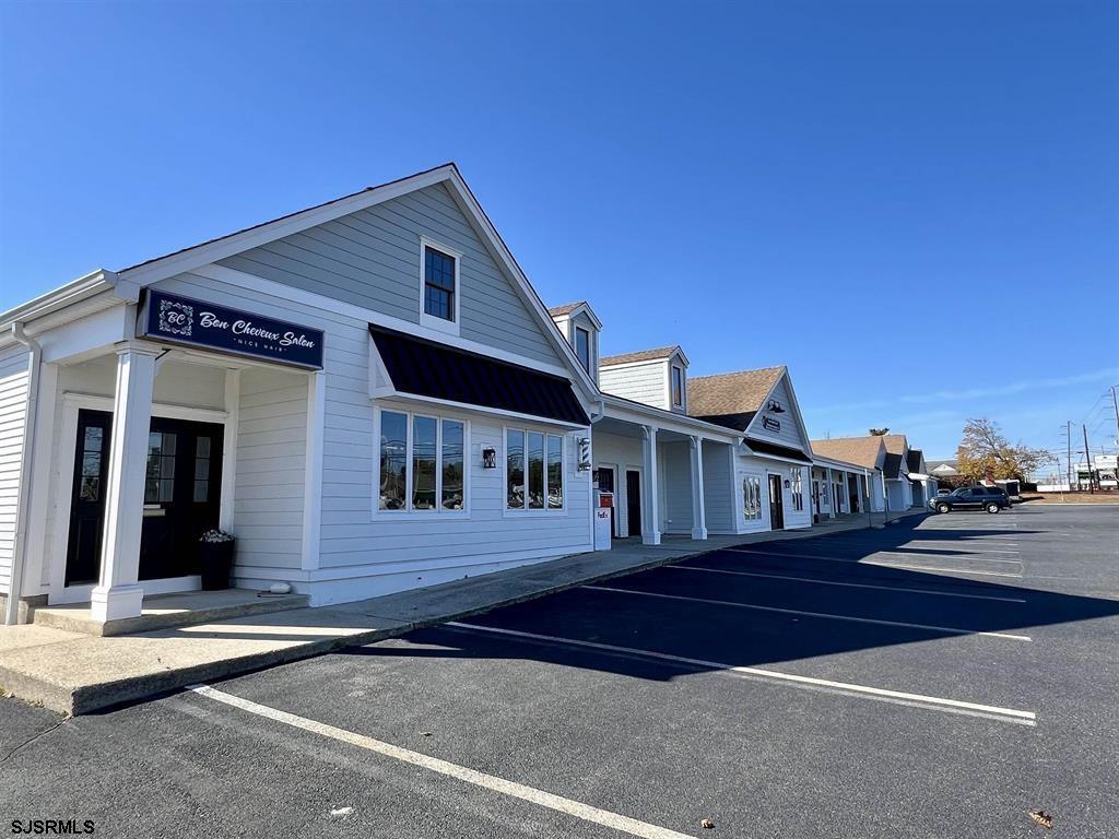 46 Roosevelt Blvd 
