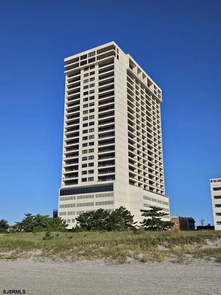 593664