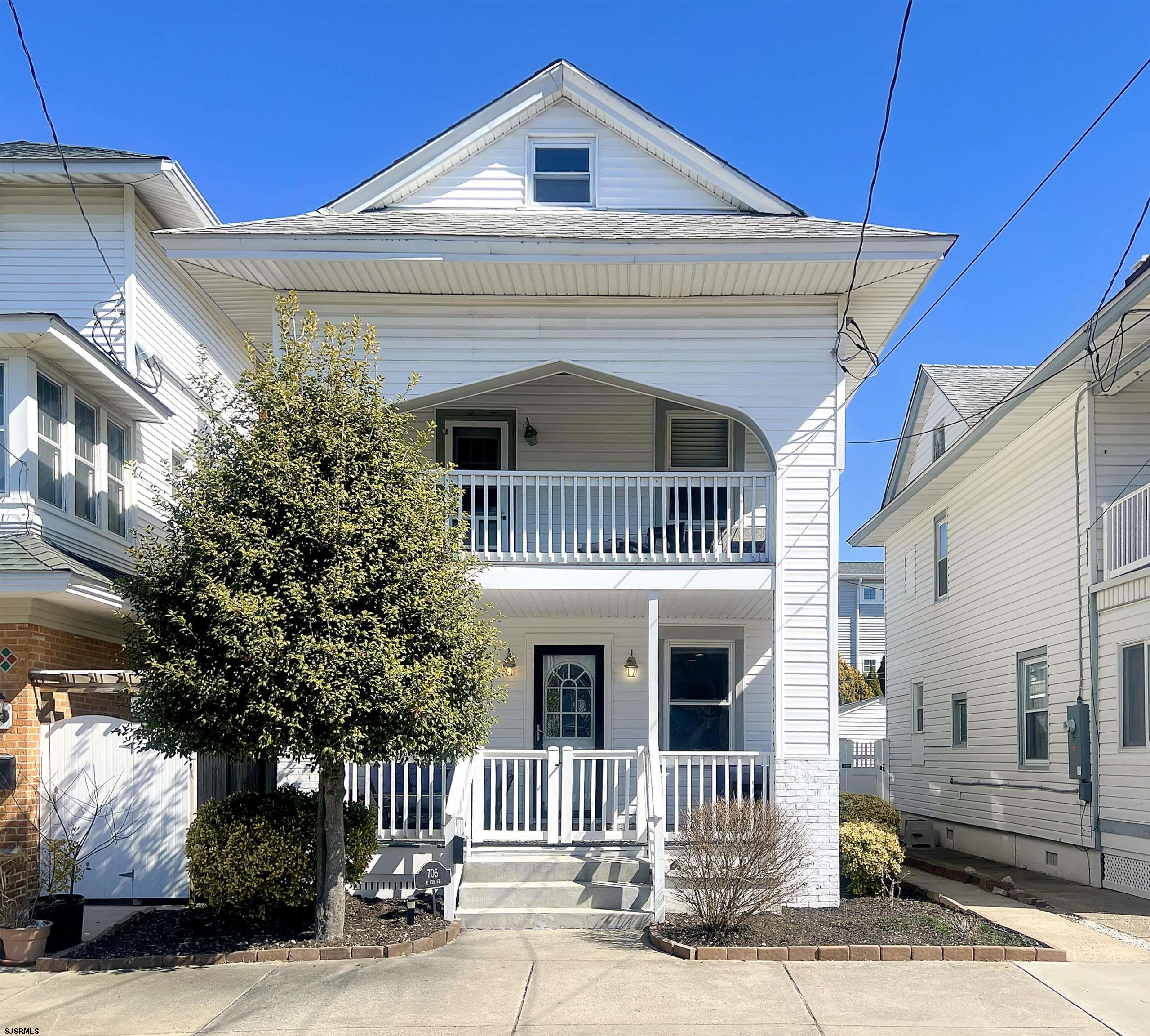 705 E 4th Street