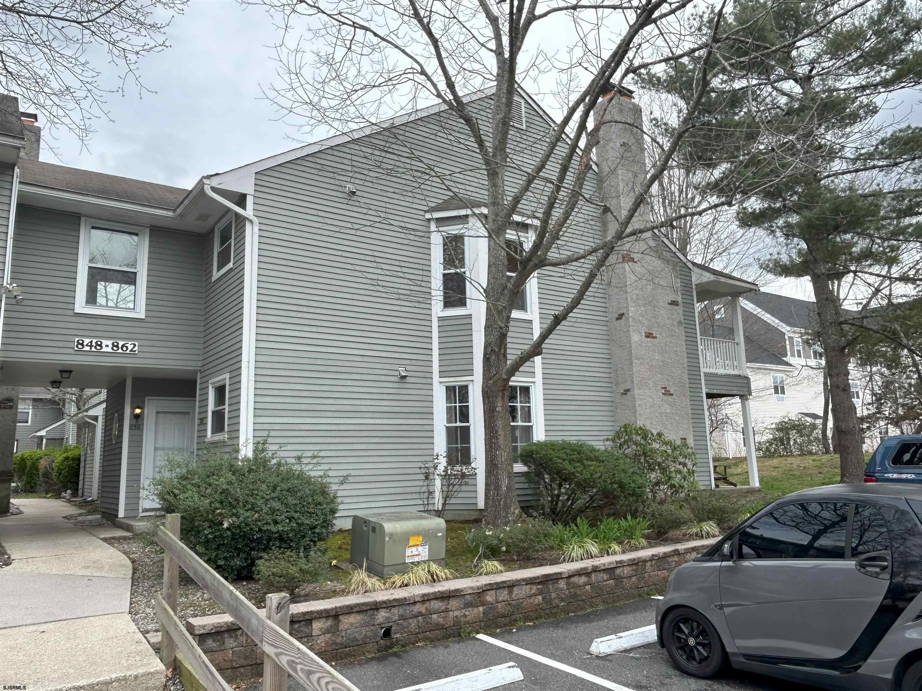 Spacious and beautiful 2 bedroom condo in the heart of Smithville. Just a short distance to all that Smithville has to offer. Spacious bedrooms, large kitchen and a washer and dryer in the unit. Relax on the balcony or cozy up inside to the wood burning fireplace. Enjoy all the nature trails, community pool and gym in this serene setting. Don't wait, book you're showing today! Applicants are required to have verifiable income at least 2X the monthly rent and a minimum 640 credit score. Applications are done through RentSpree at a non-refundable cost of $49.99 per applicant. All prospective tenants over 18 must apply. No smoking or vaping of any kind permitted. Up to one small dog under 40 lbs. will be permitted, additional $50 per month rent for pet and additional $75 security deposit.