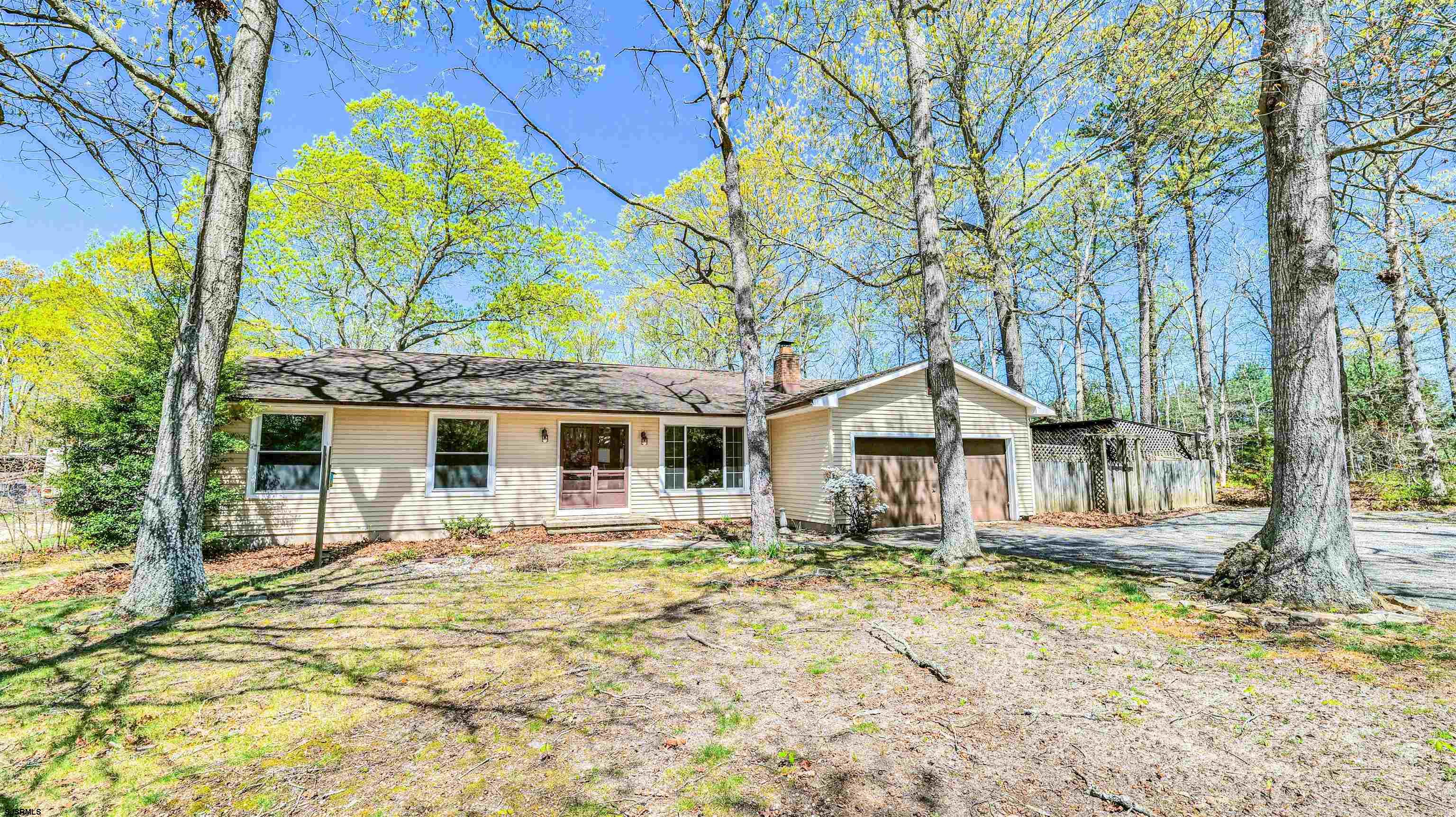 listing-photo