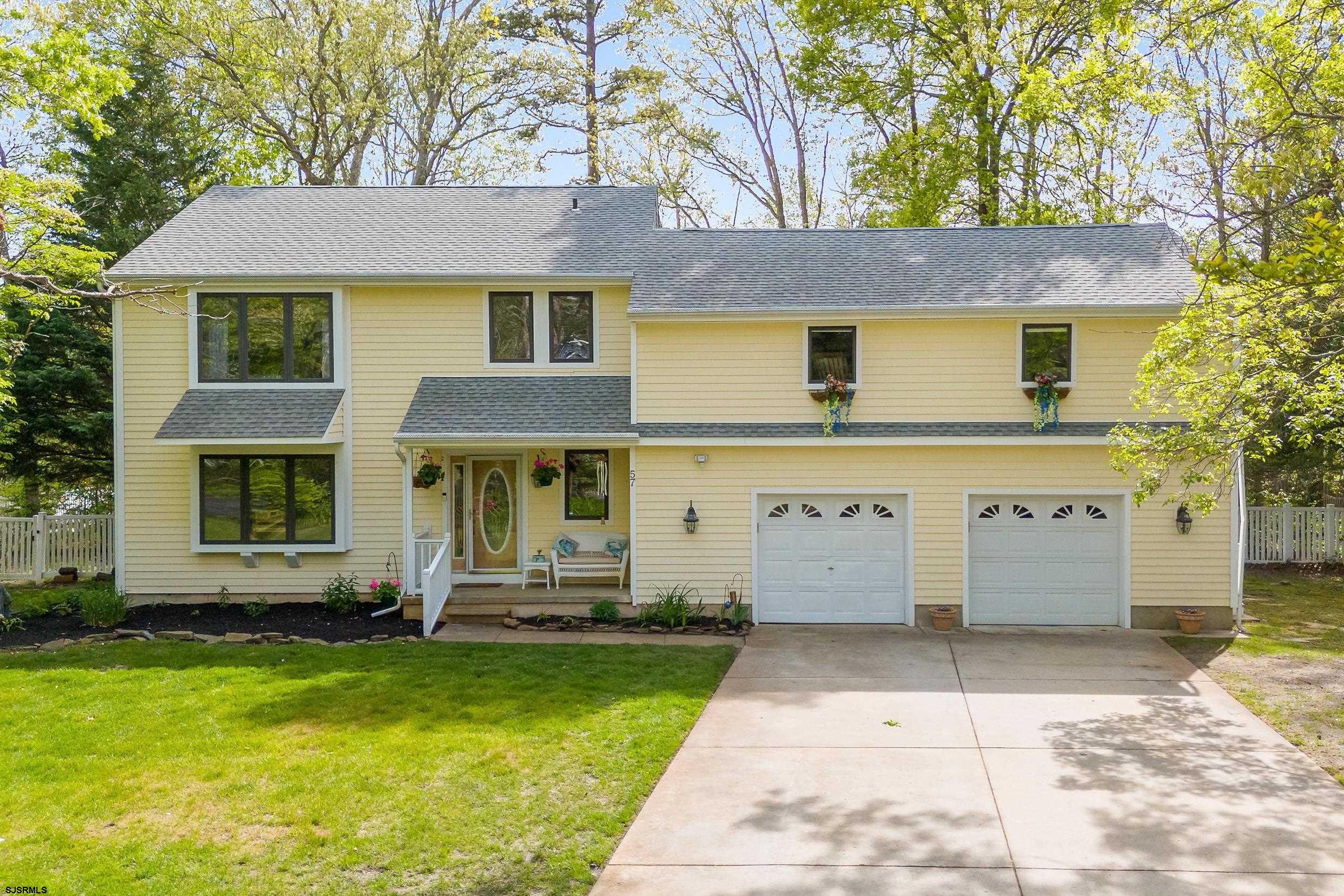 listing-photo
