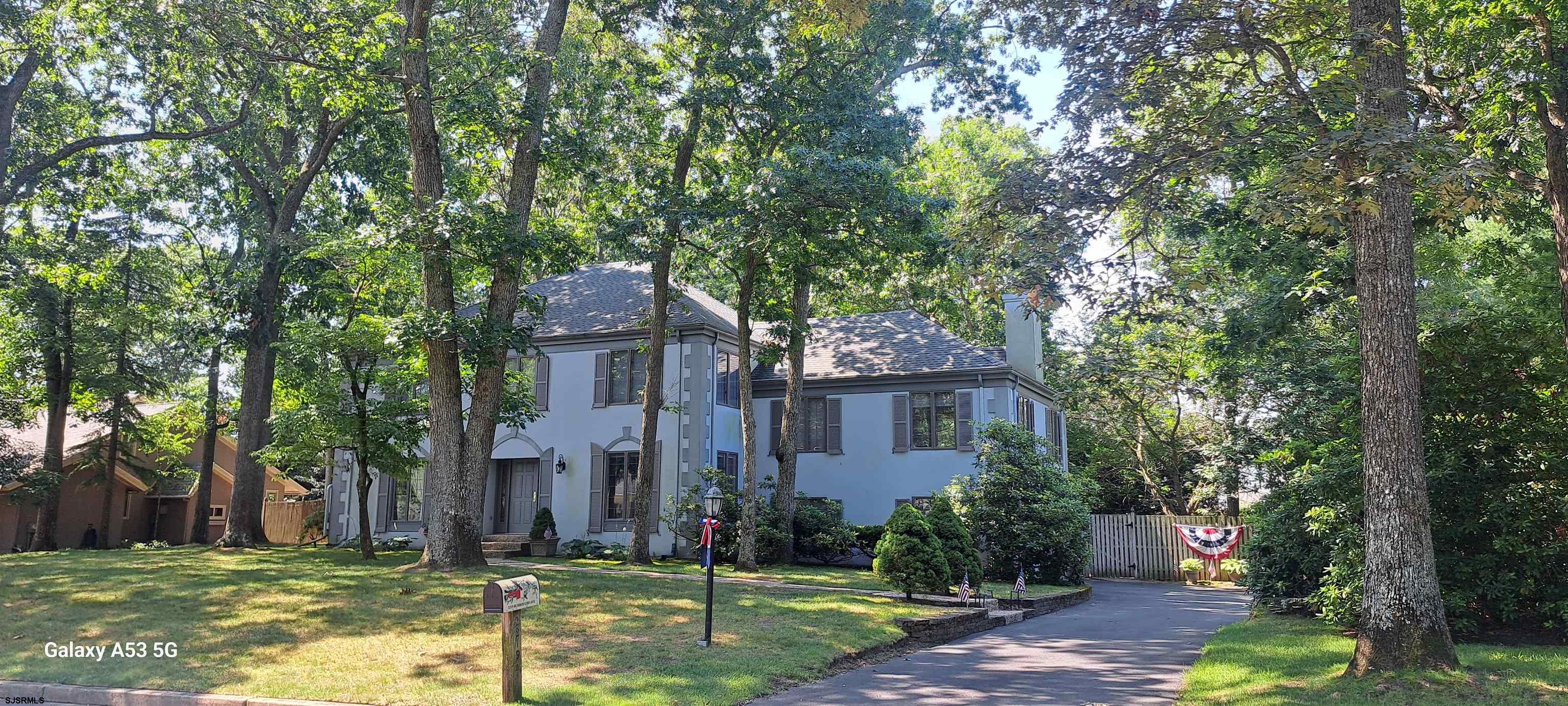  2219 Burroughs Avenue - Linwood
