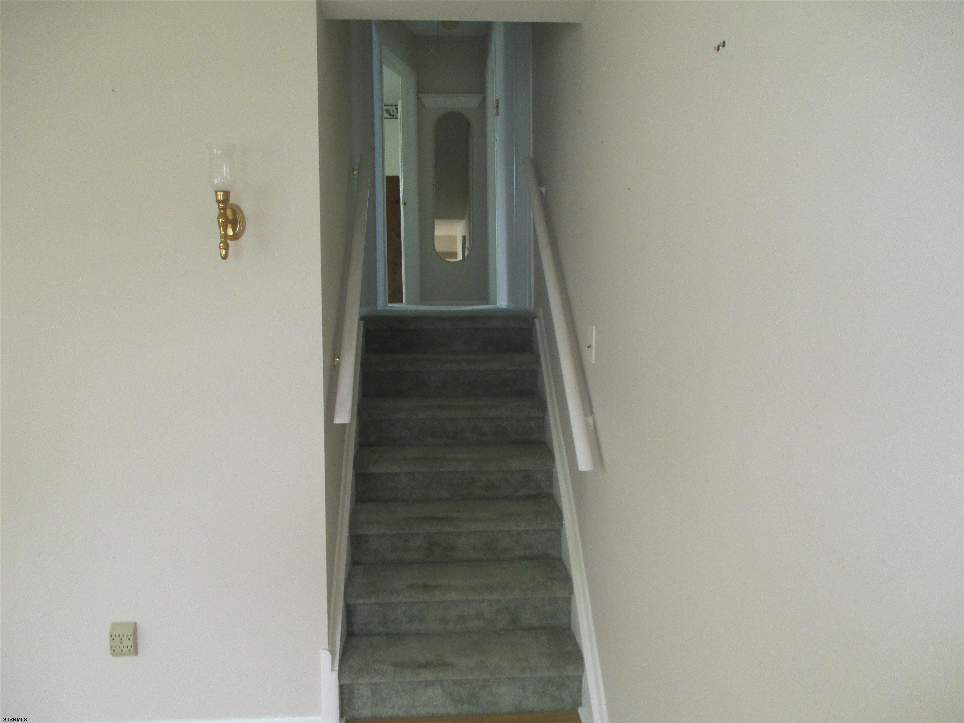  - Picture 12