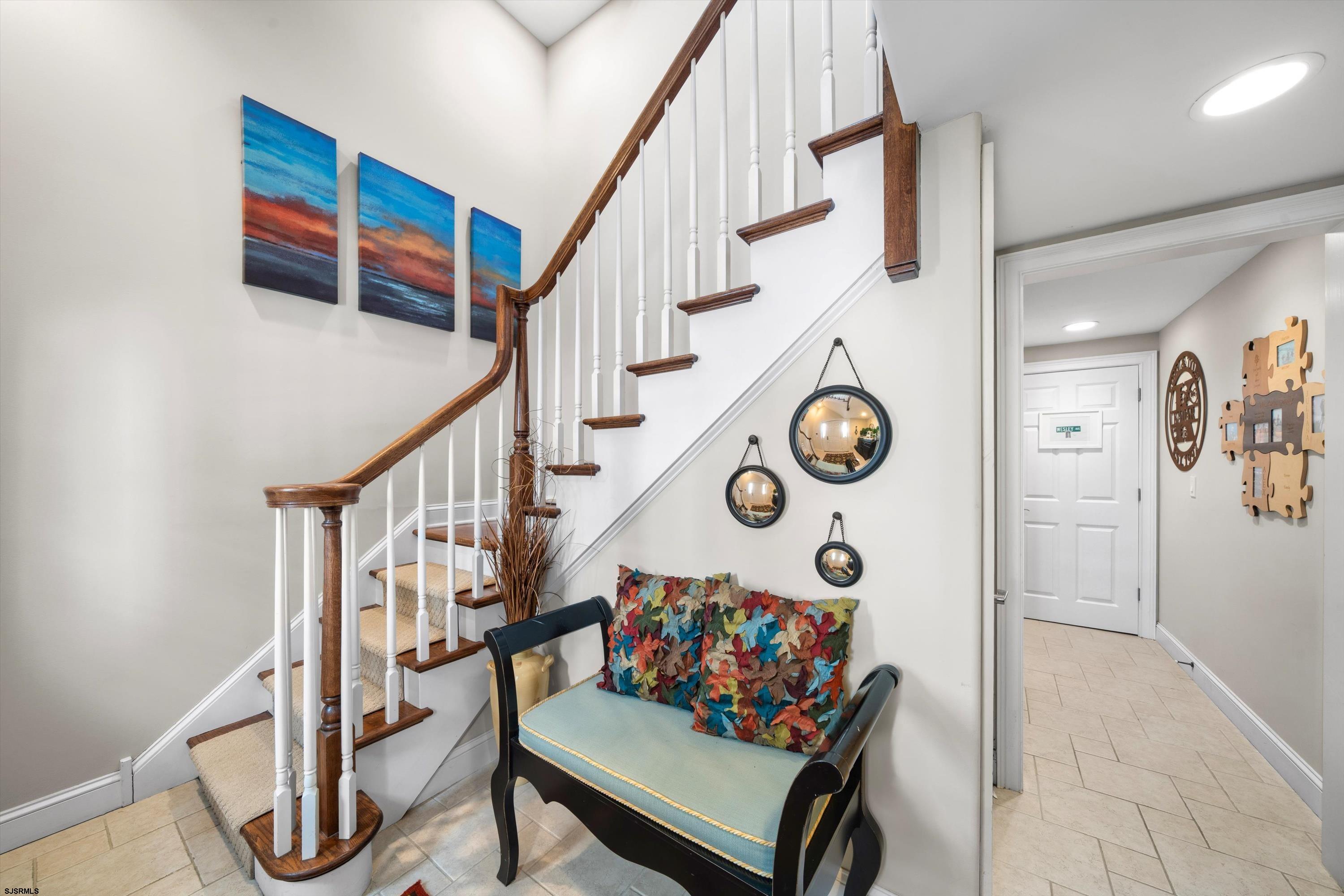 2610 Wesley Avenue - Picture 