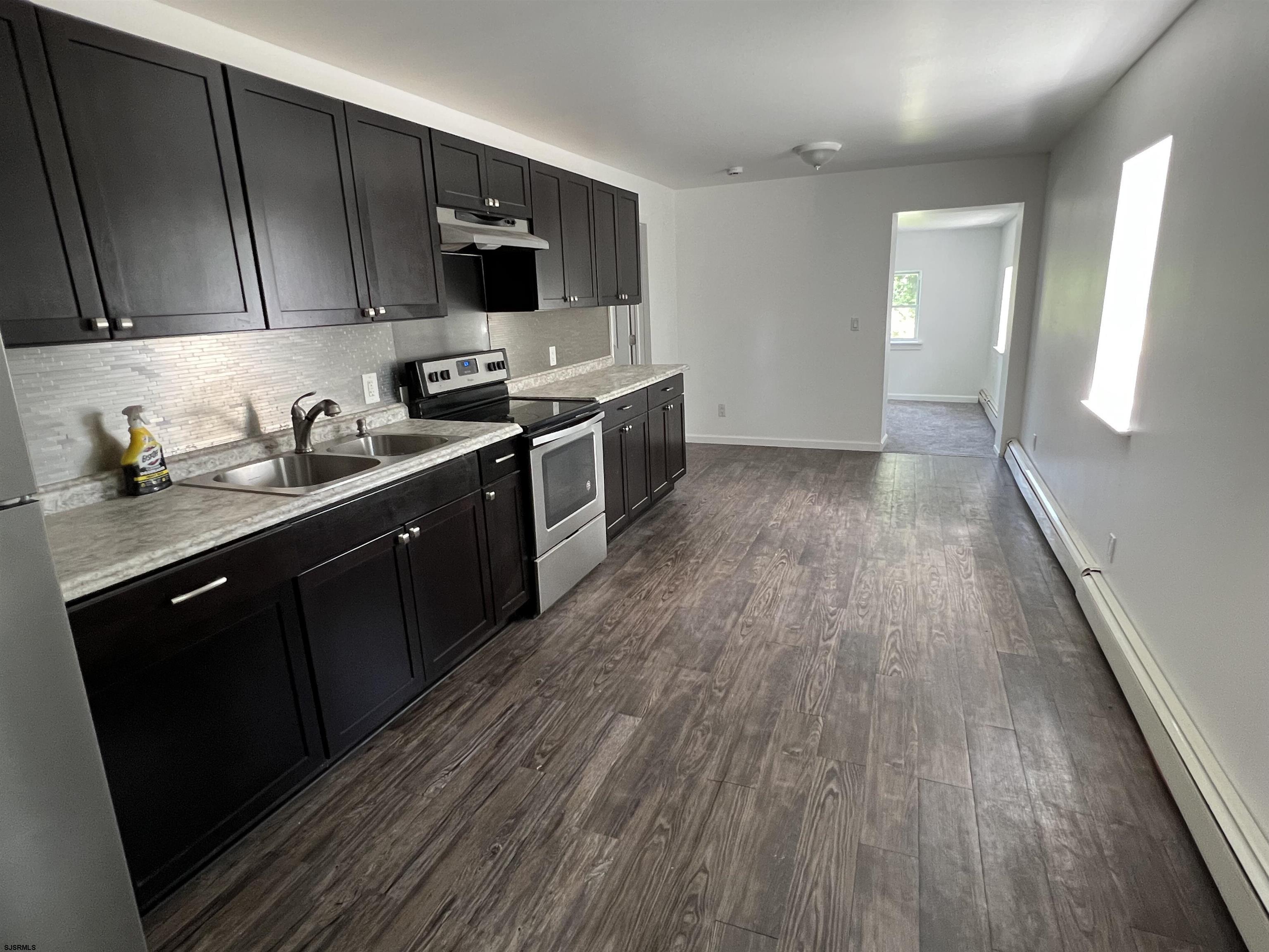 213 Ashland Avenue - Picture 