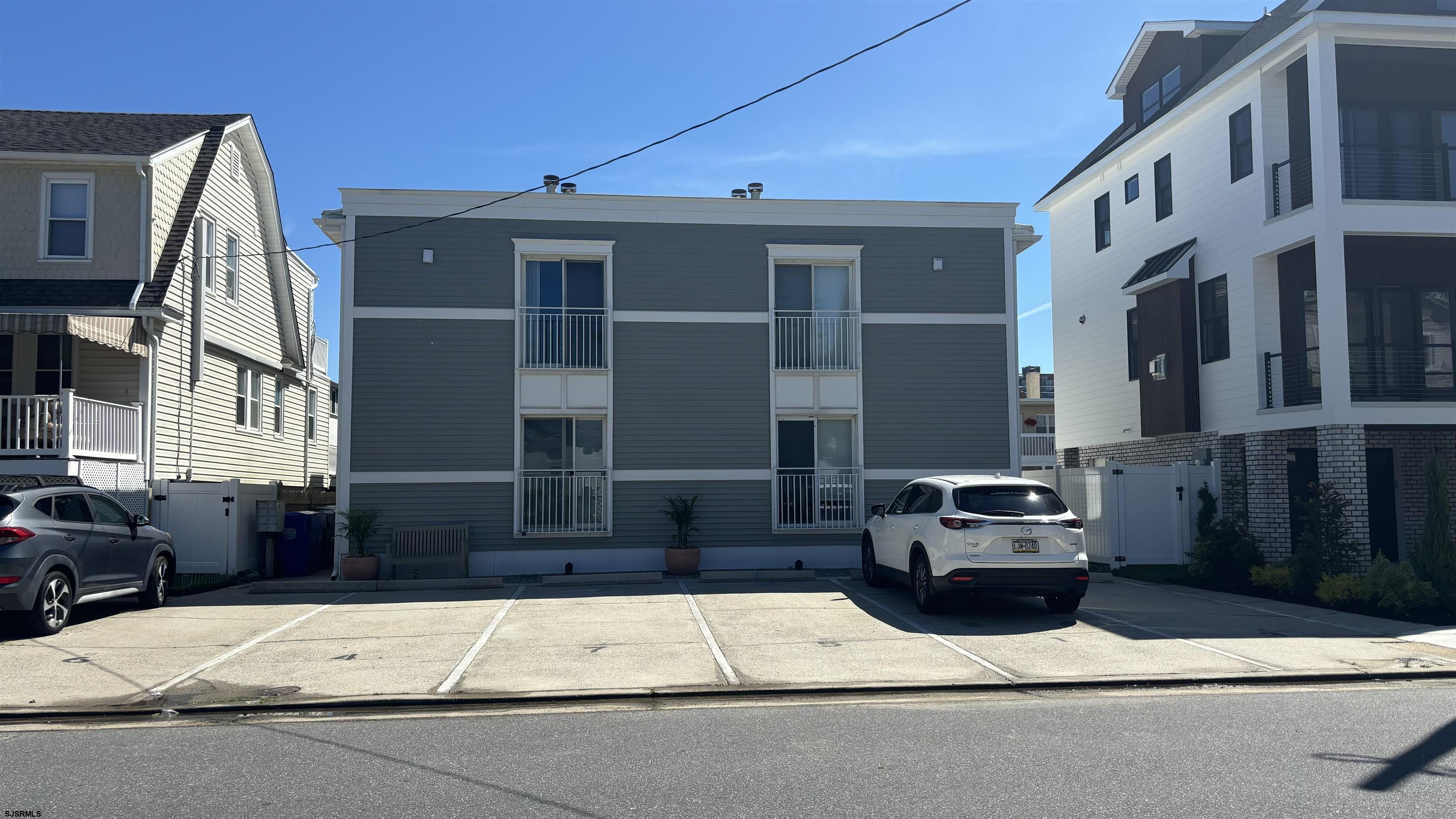 21 S Madison - Margate