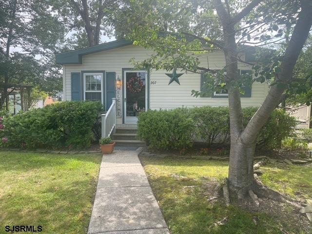  207 Dock Ln - Egg Harbor Township