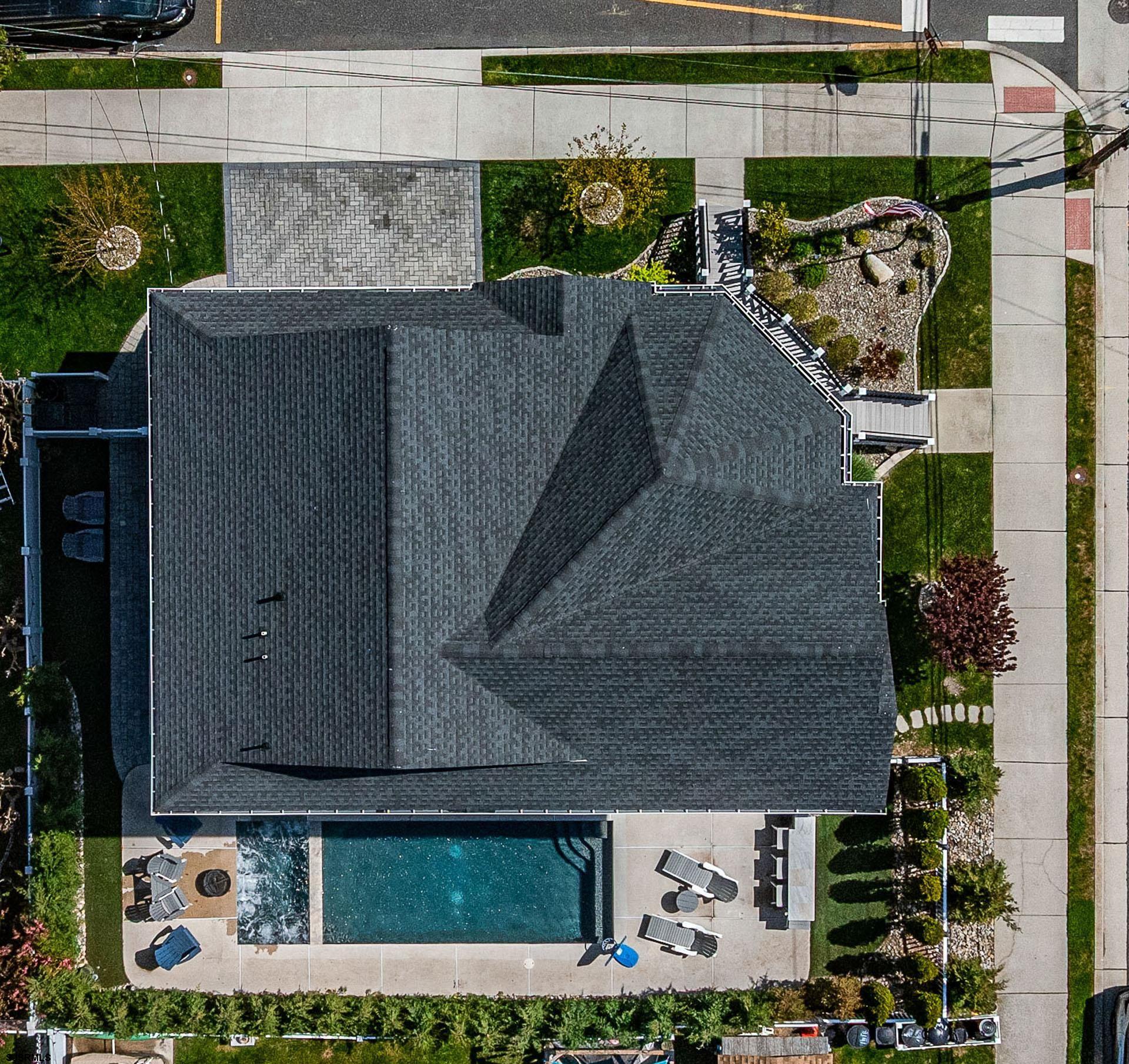 2 Bayonne Pl - Picture 