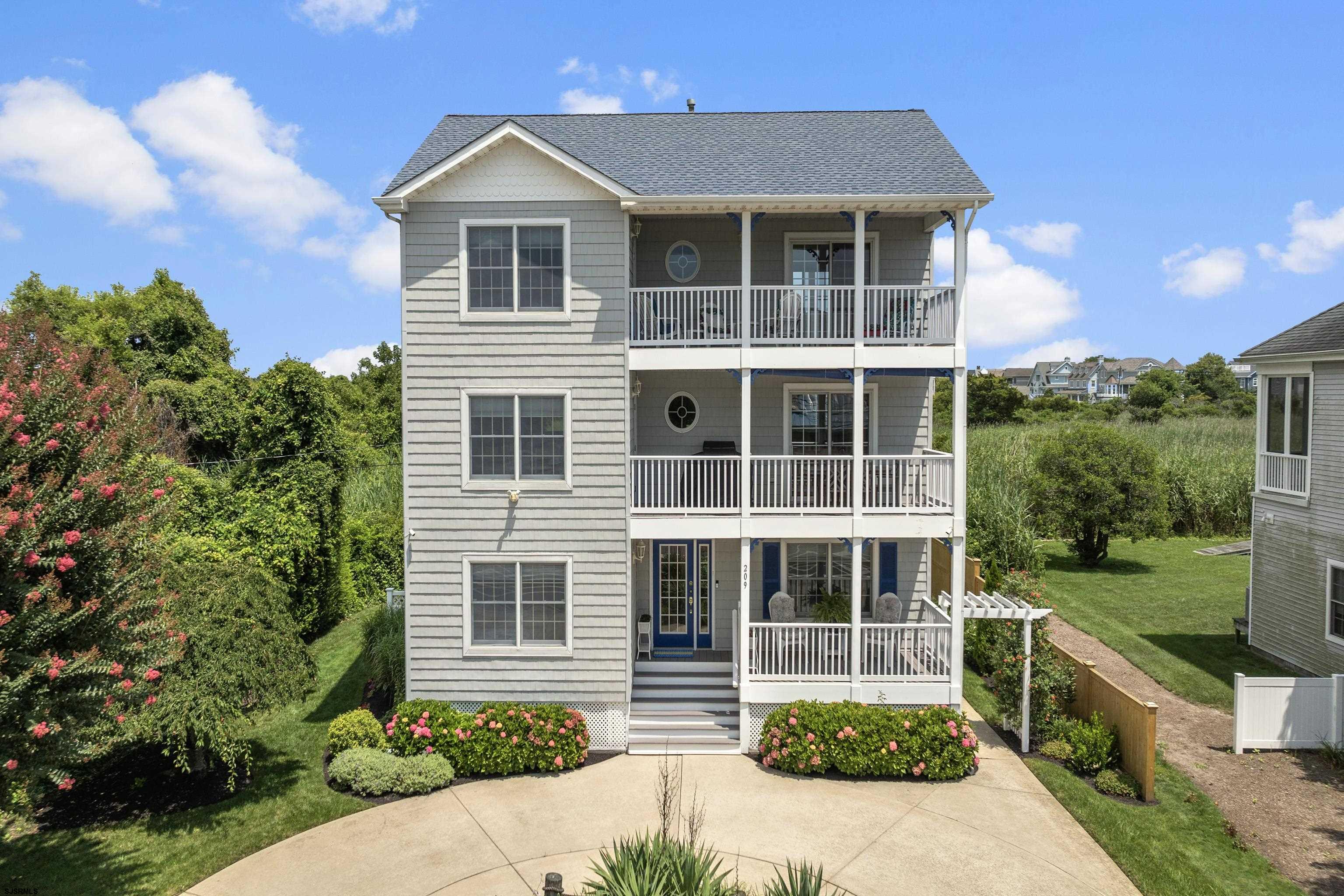 209 Pittsburgh, Cape May
