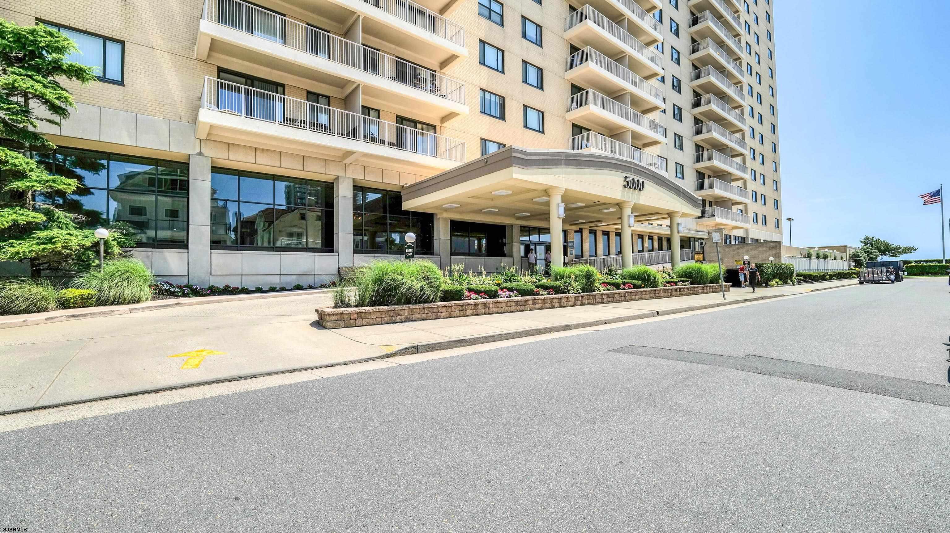  5000 Boardwalk - Ventnor