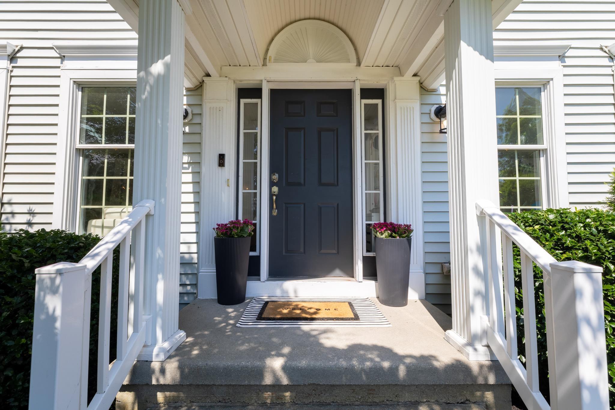 625 Lexington Court - Picture 