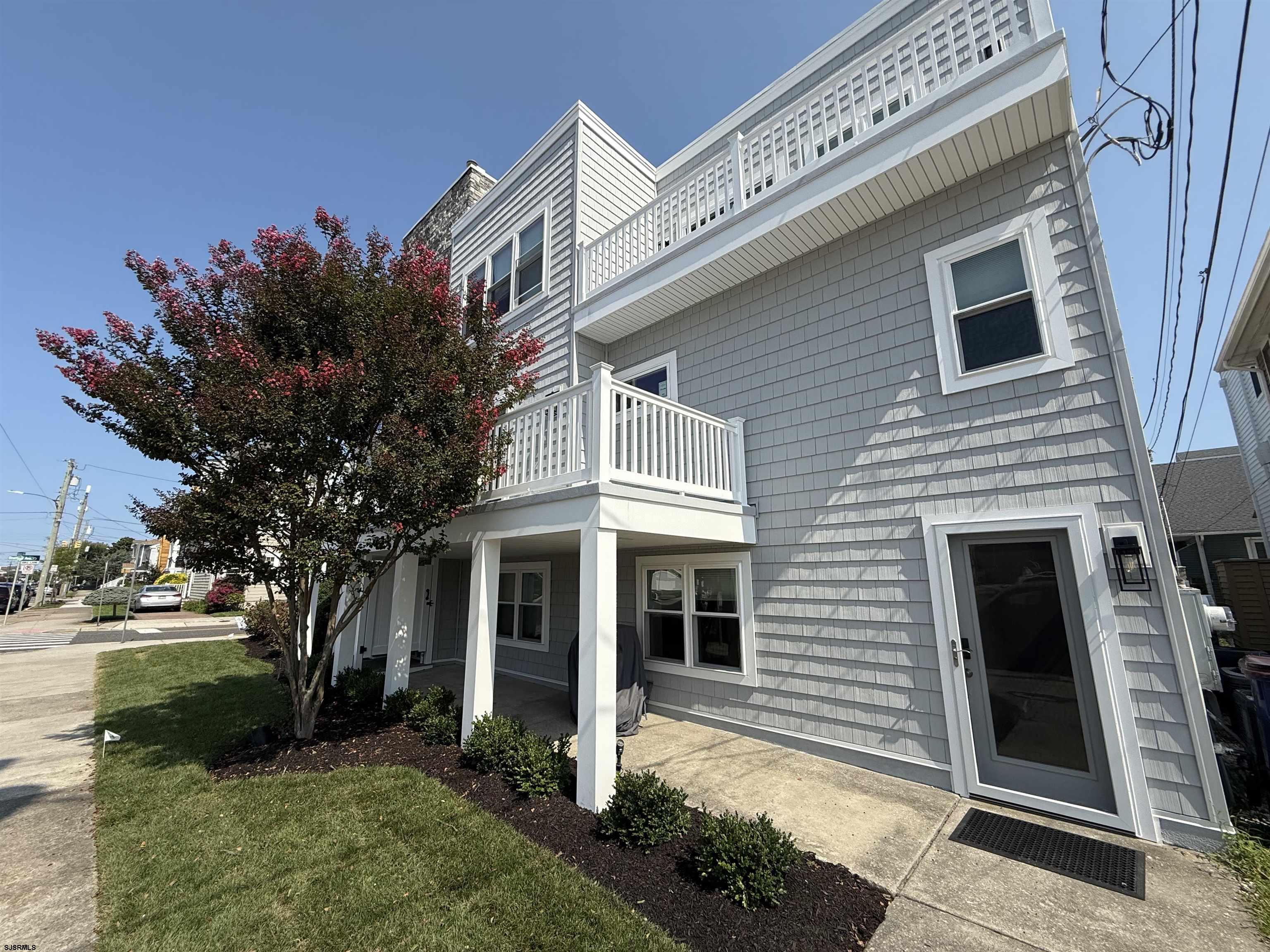 100 S Stratford Avenue - Ventnor