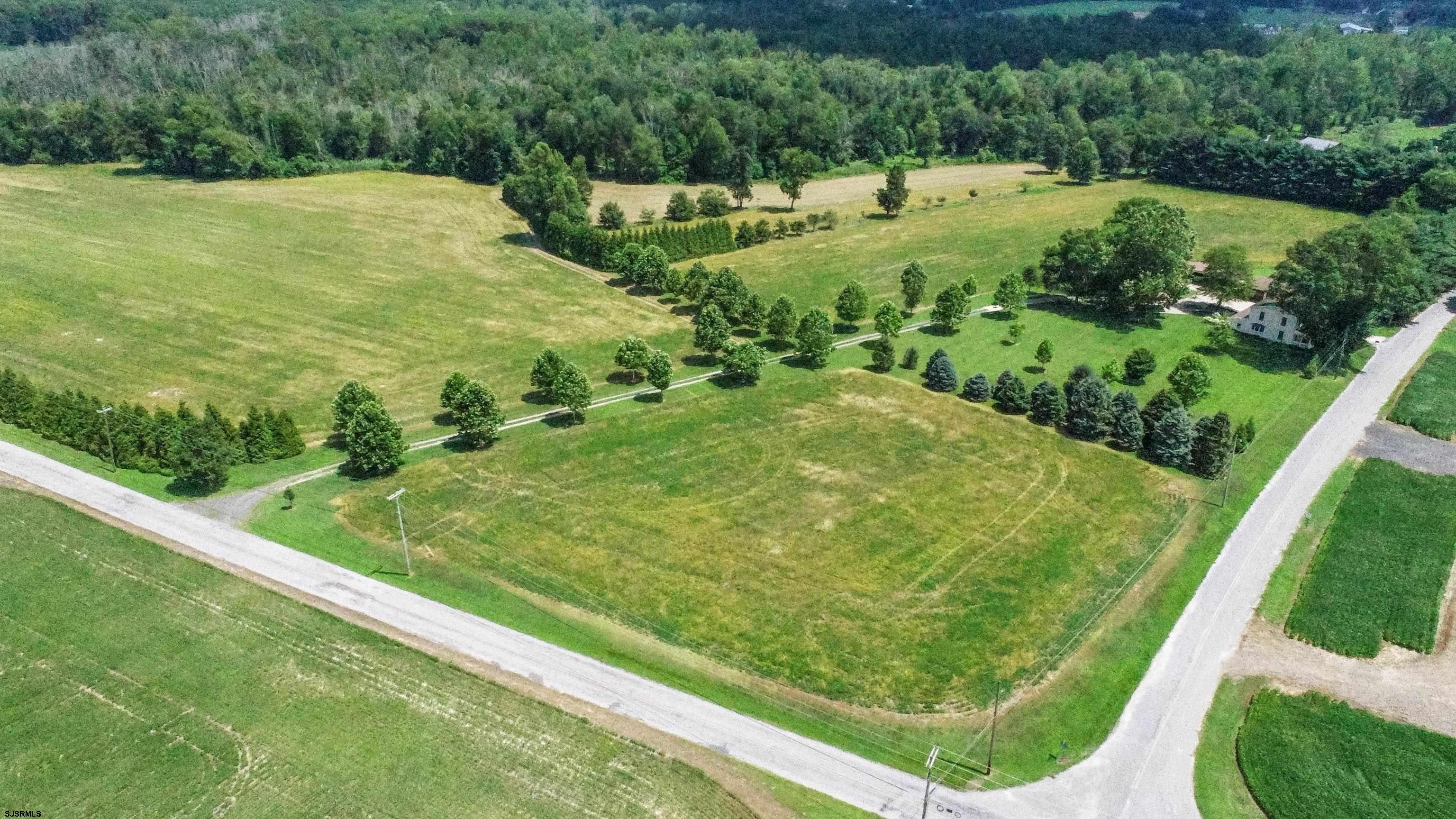 36 Cream Ridge Road - Quinton Township