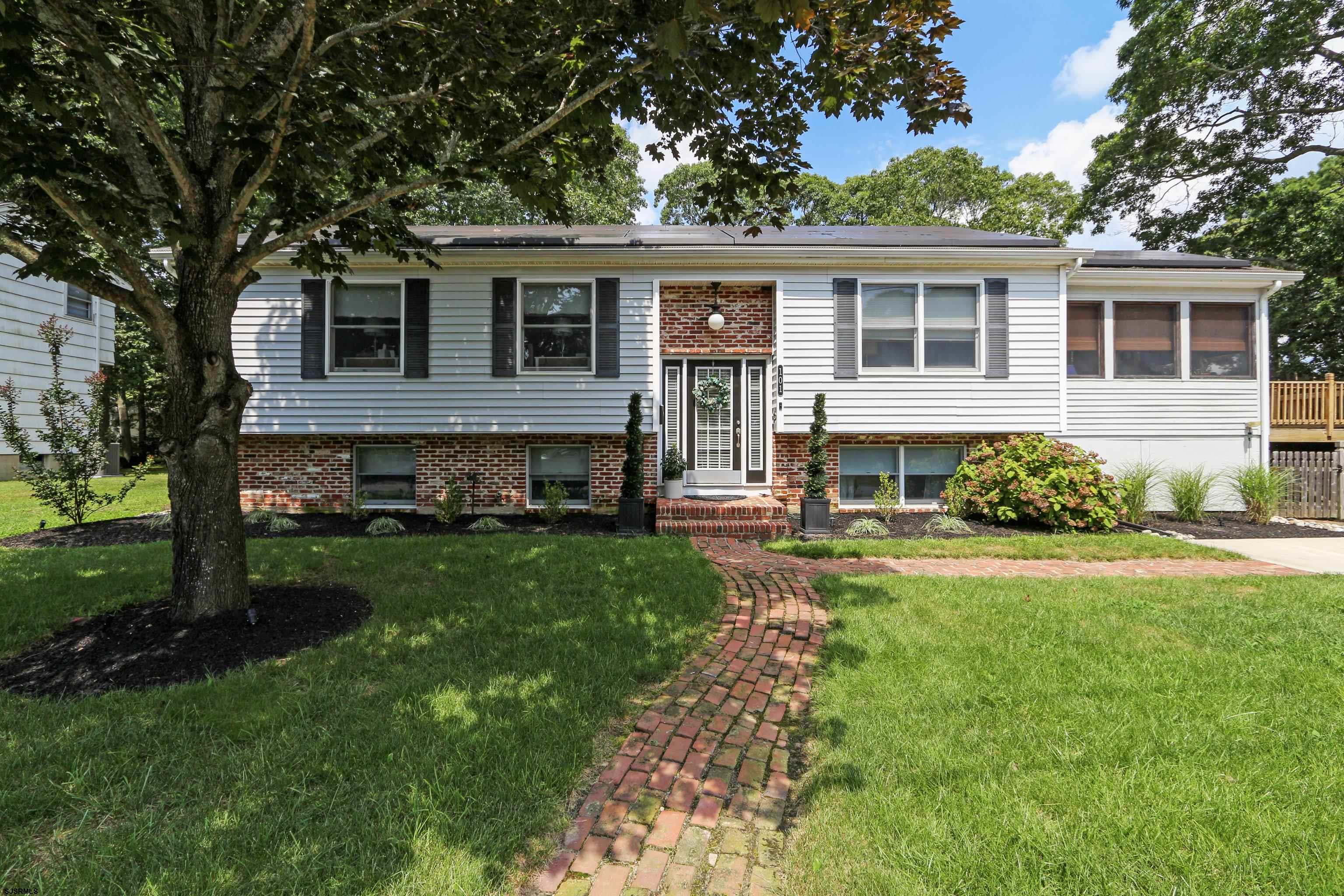 101 Atlantic Avenue - Picture 
