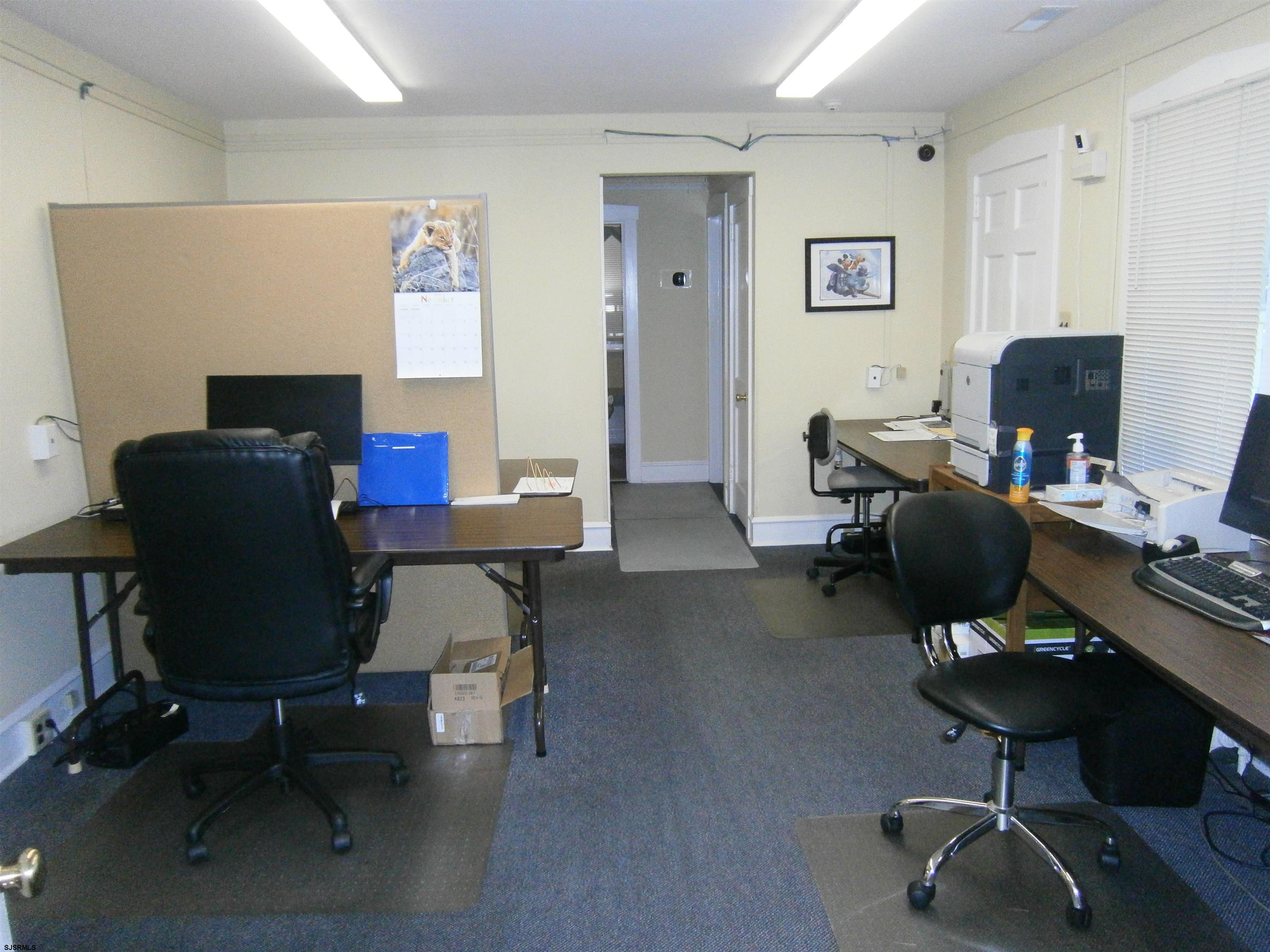  - Picture 2