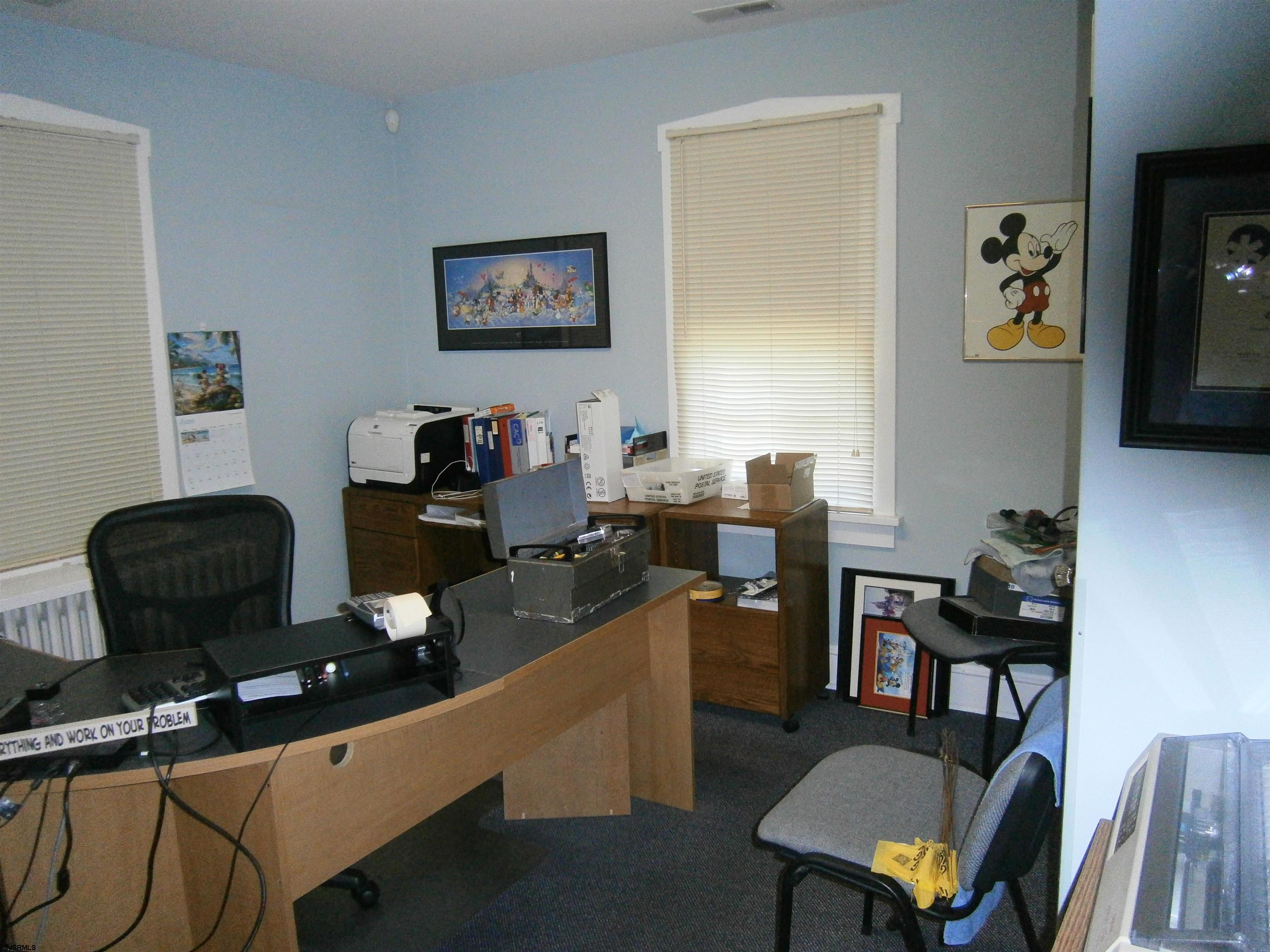  - Picture 6