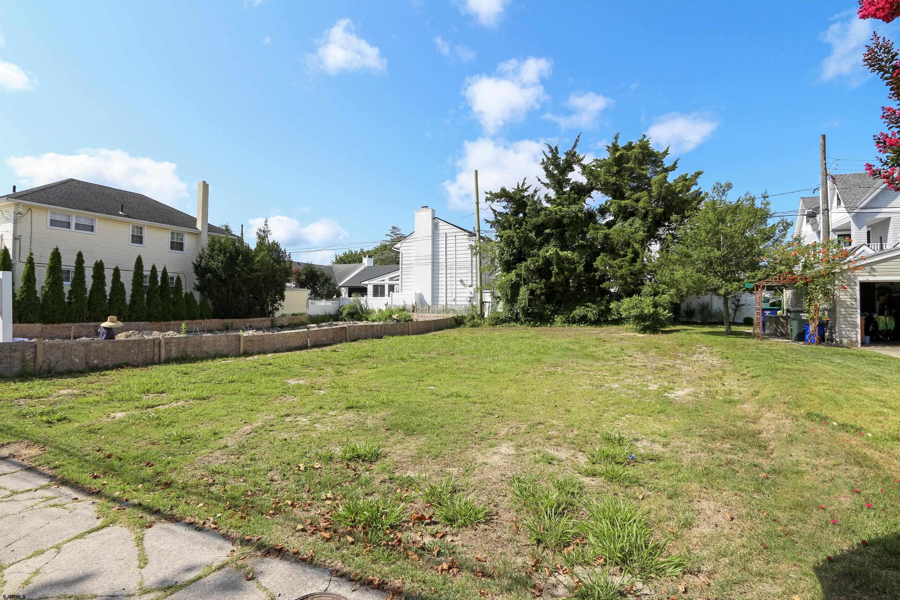  118 N Lancaster Avenue - Margate