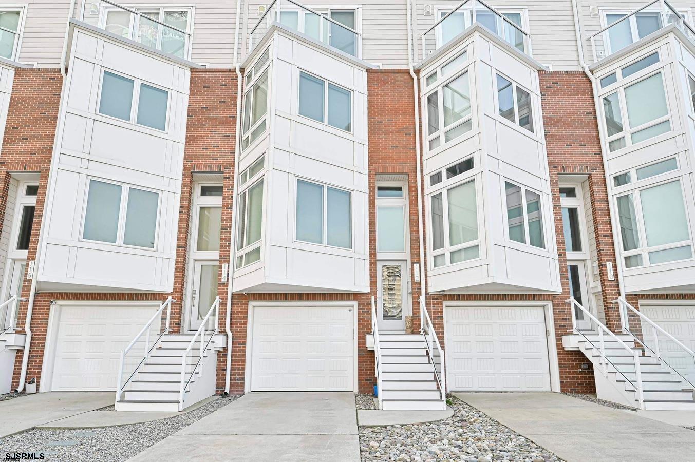  112 S Weymouth Avenue - Ventnor