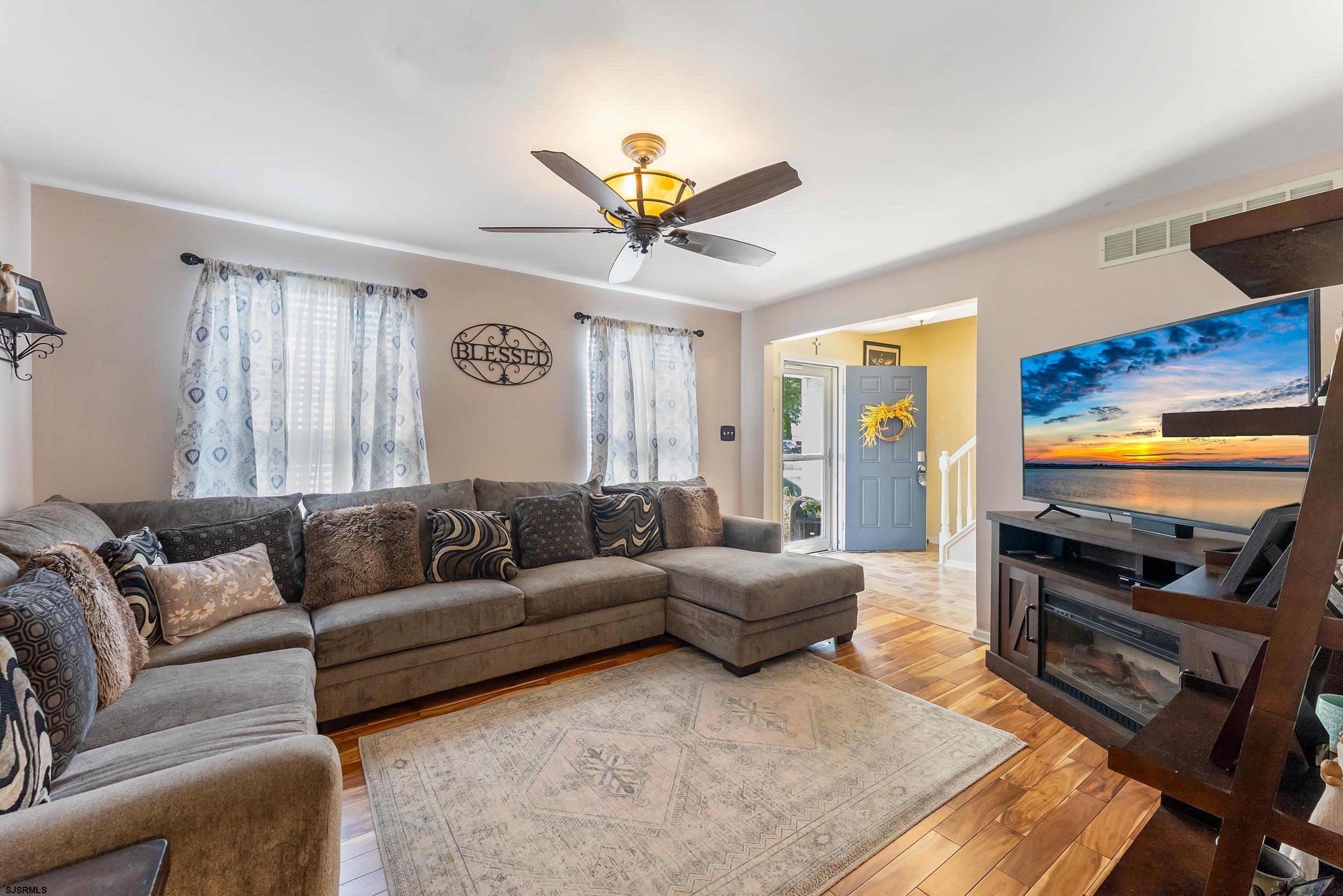 28 Crestwood Cir - Picture 