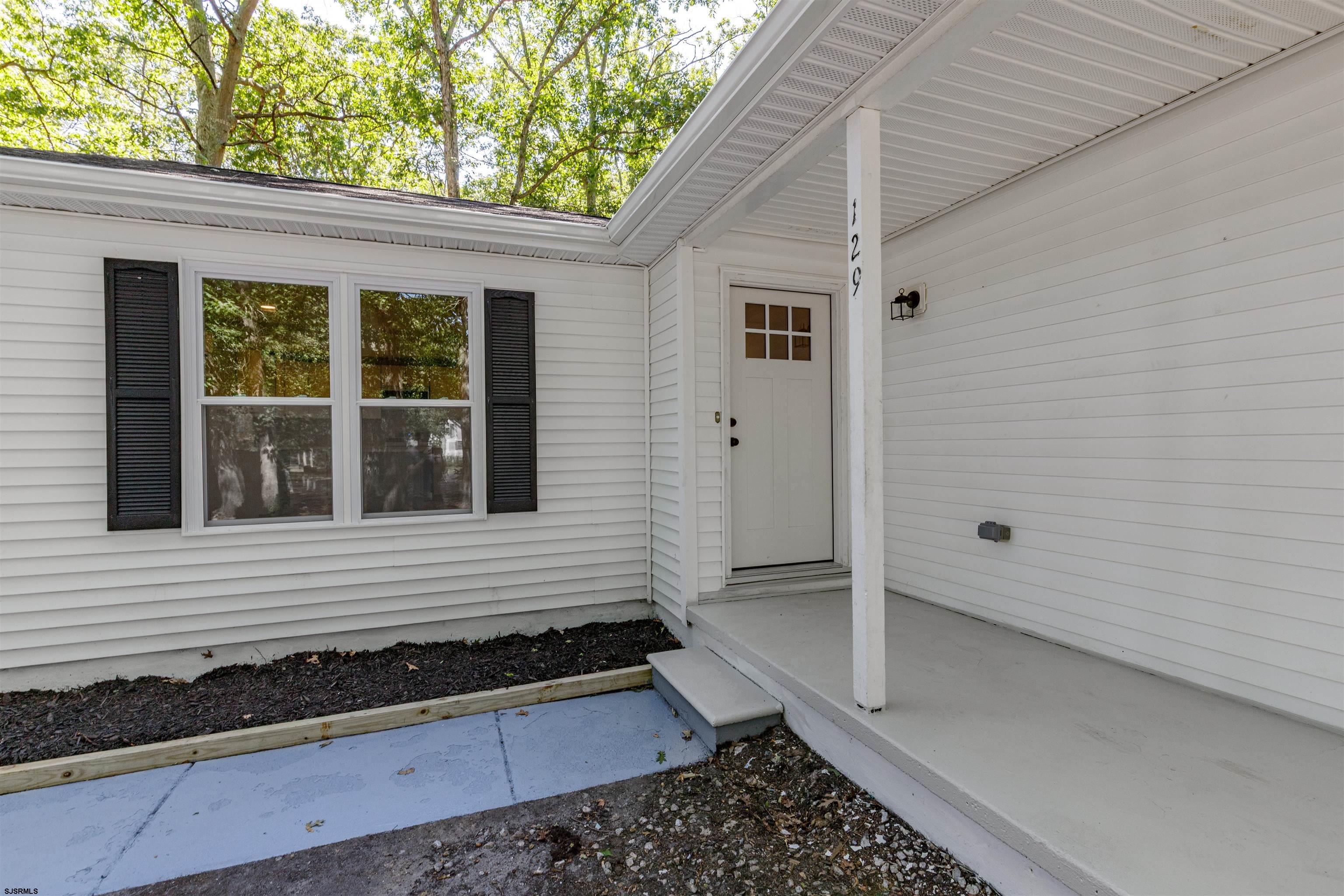 129 Bayberry Avenue - Picture 