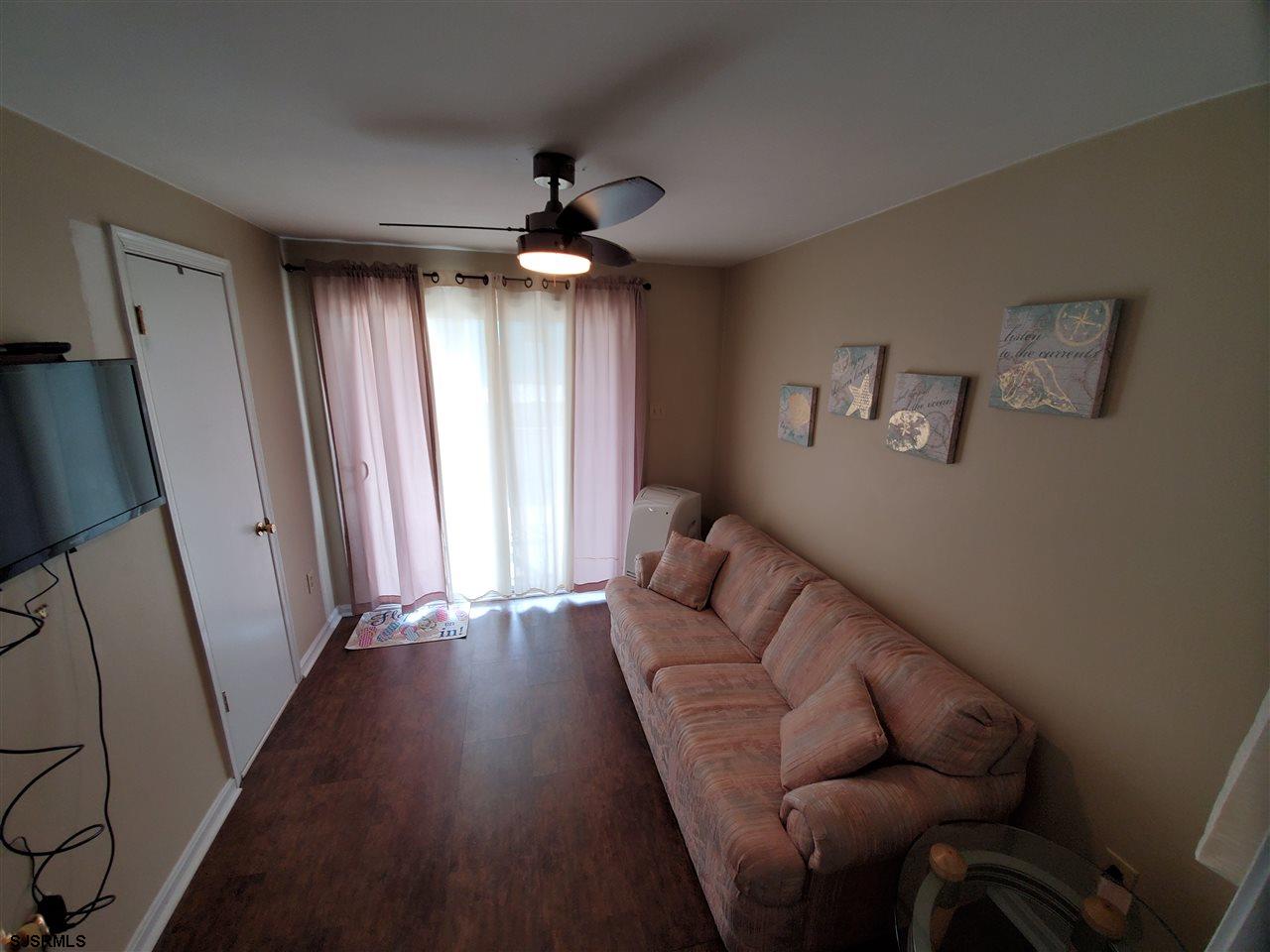  - Picture 10