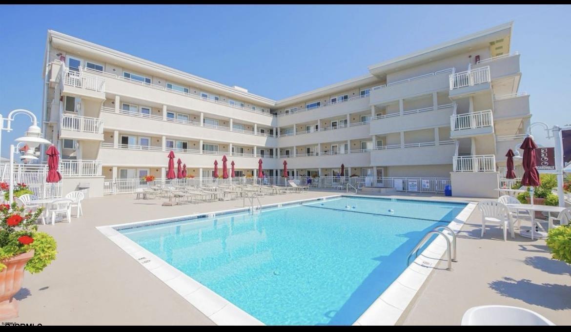  5300 Boardwalk - Ventnor