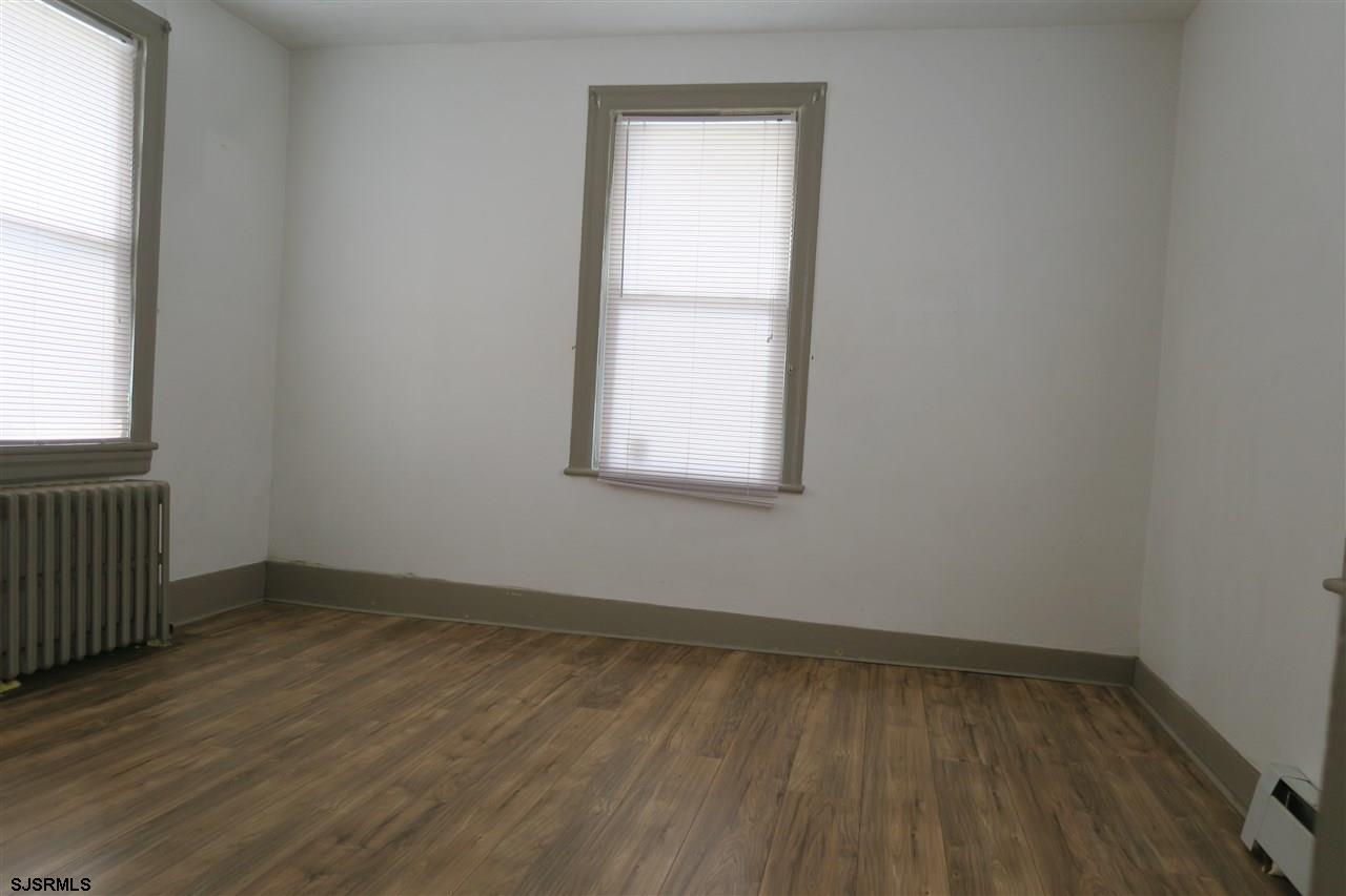  - Picture 13
