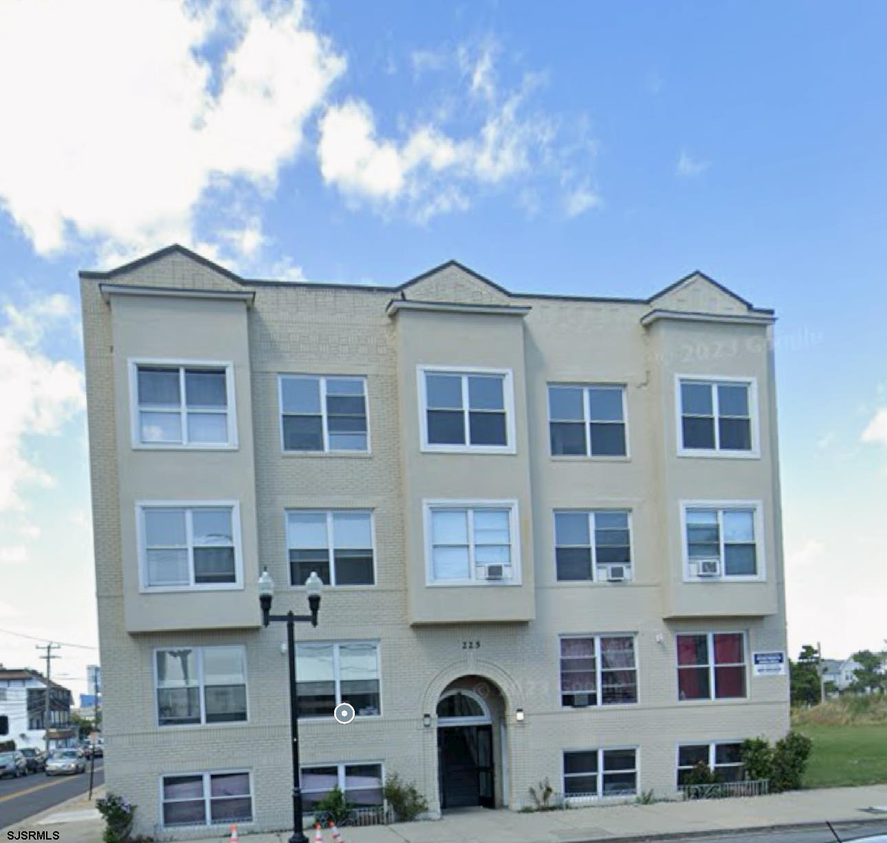 225 Atlantic Avenue - Atlantic City