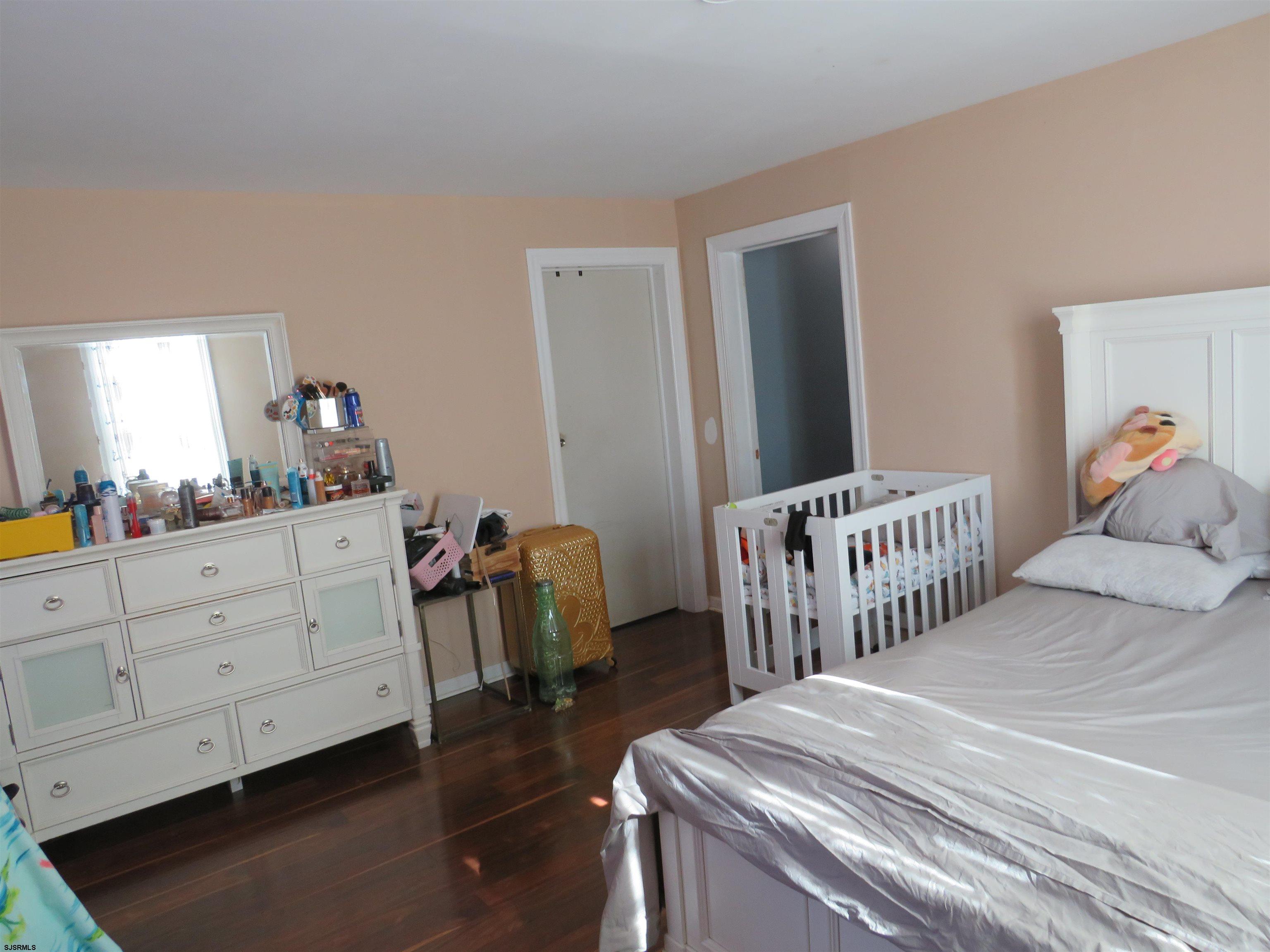  - Picture 11
