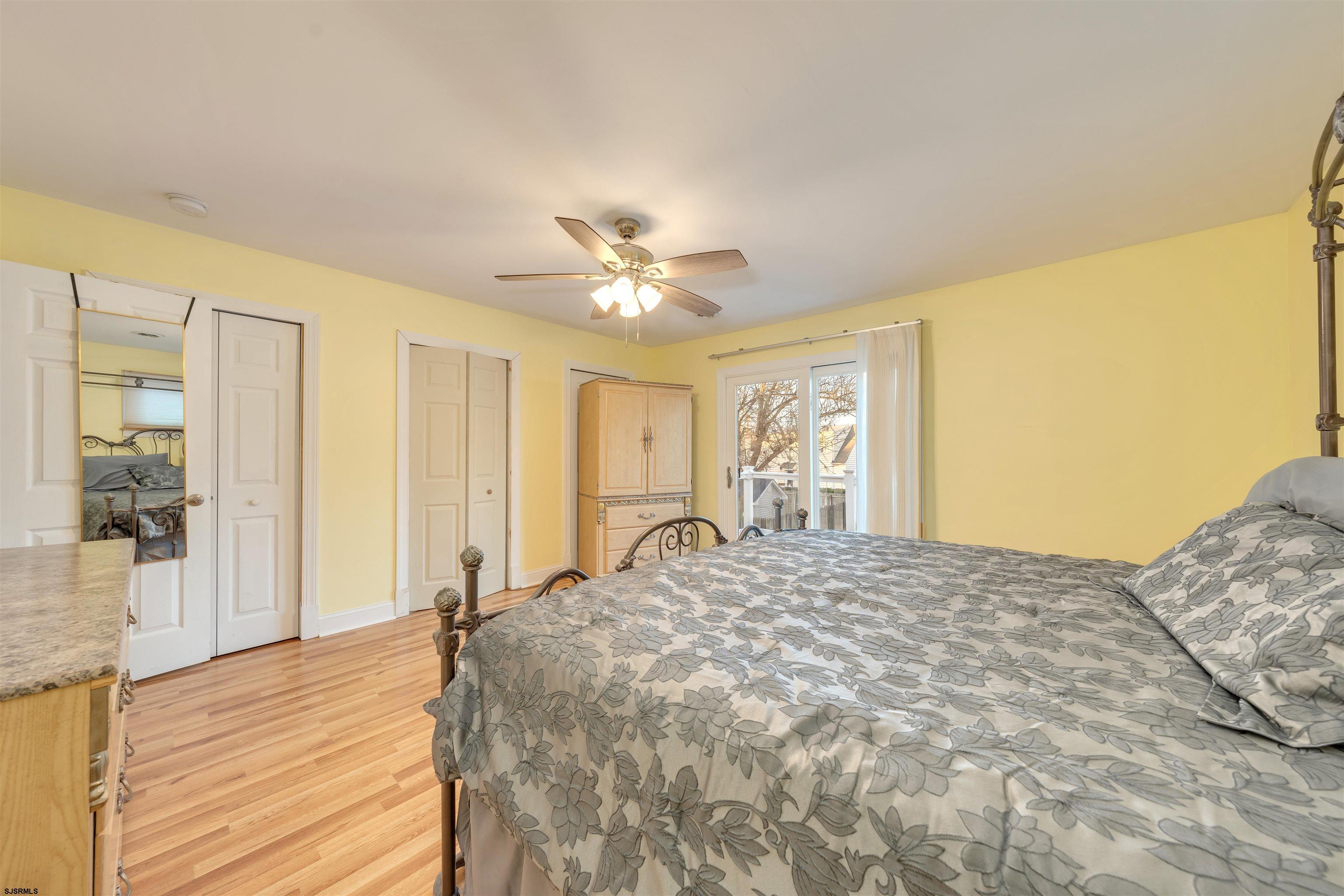 229 N Fredericksburg Ave