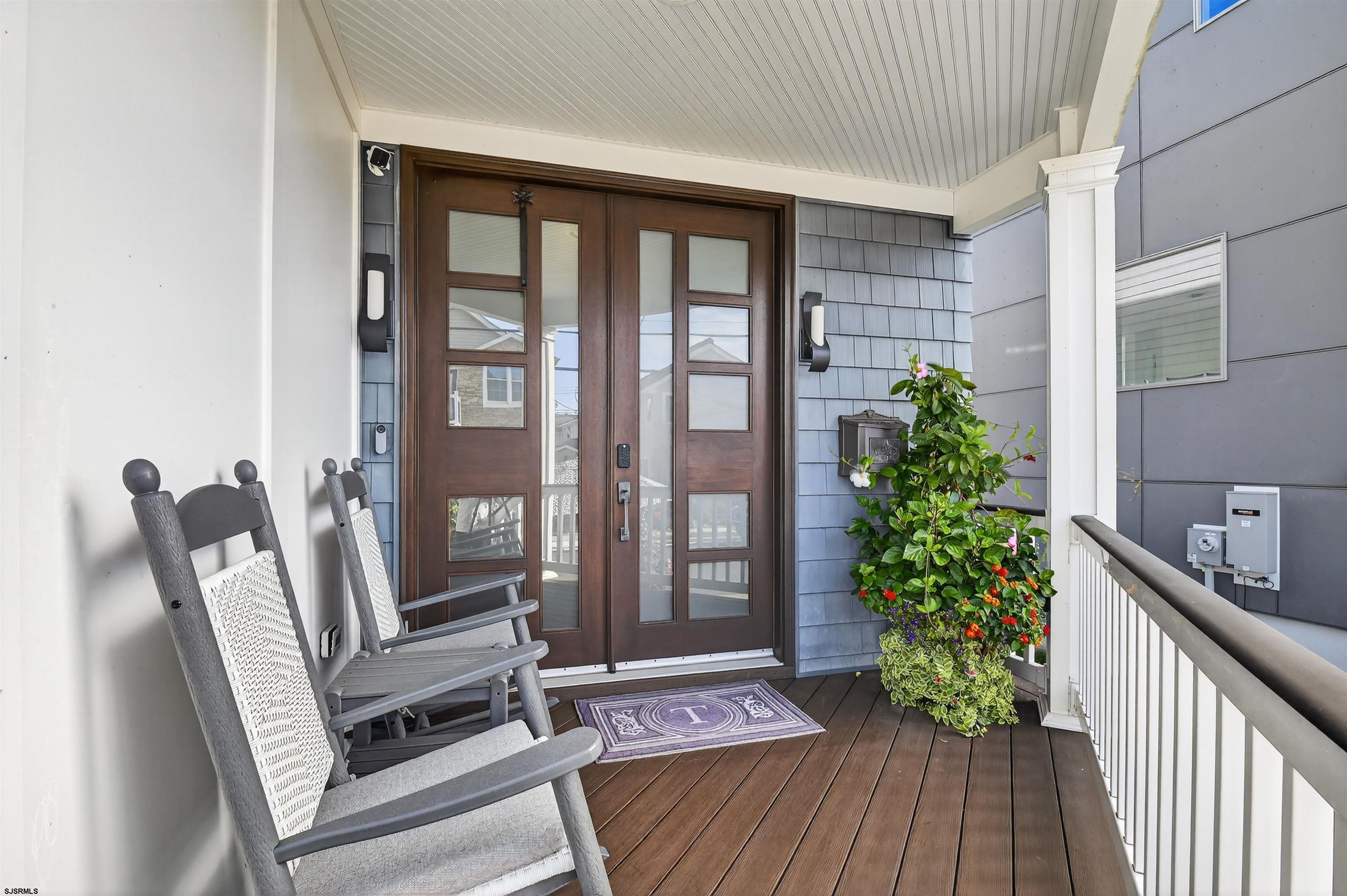 5 N Iroquois Avenue - Picture 3