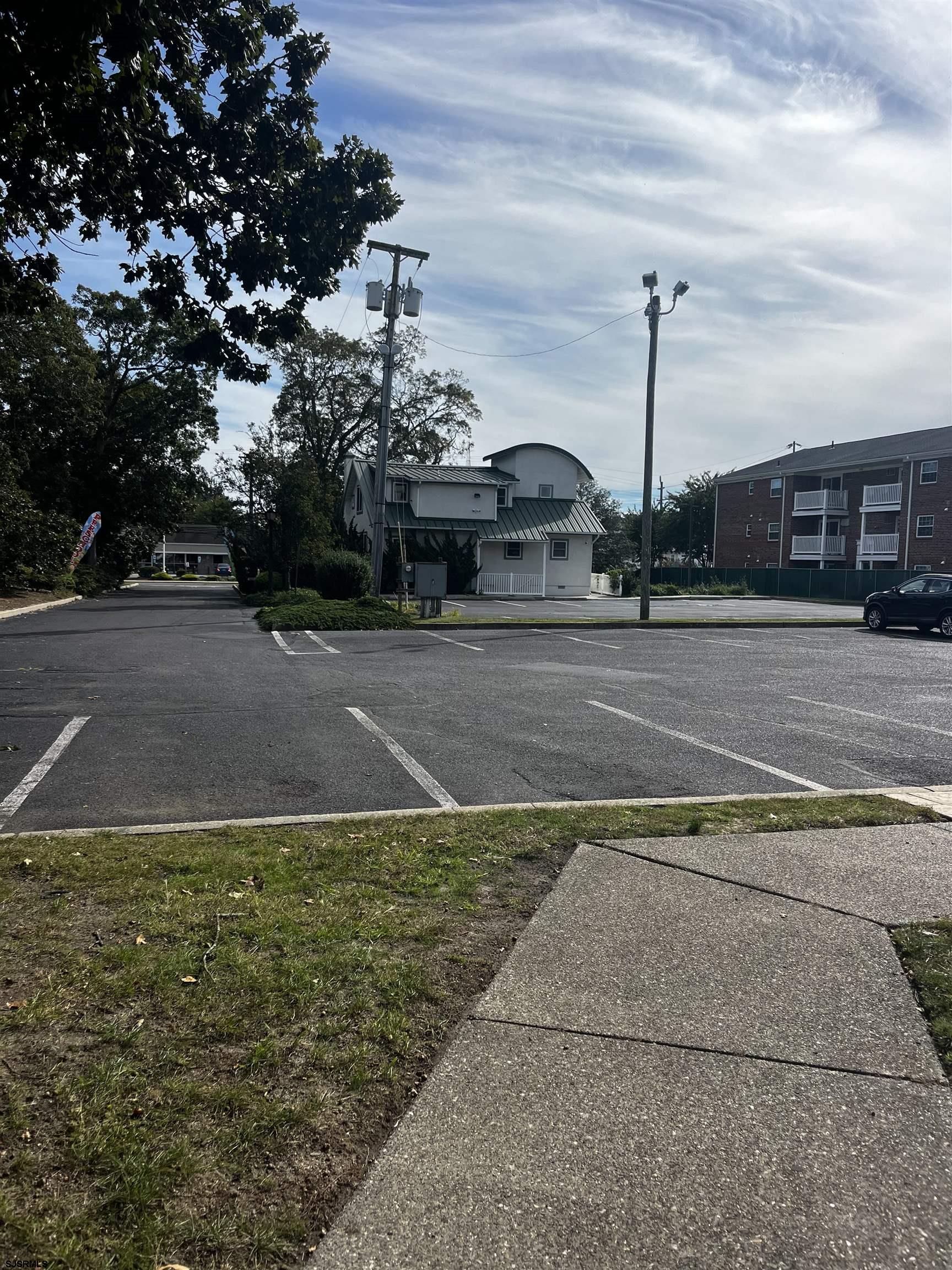 519 Shore Rd Road - Picture 4