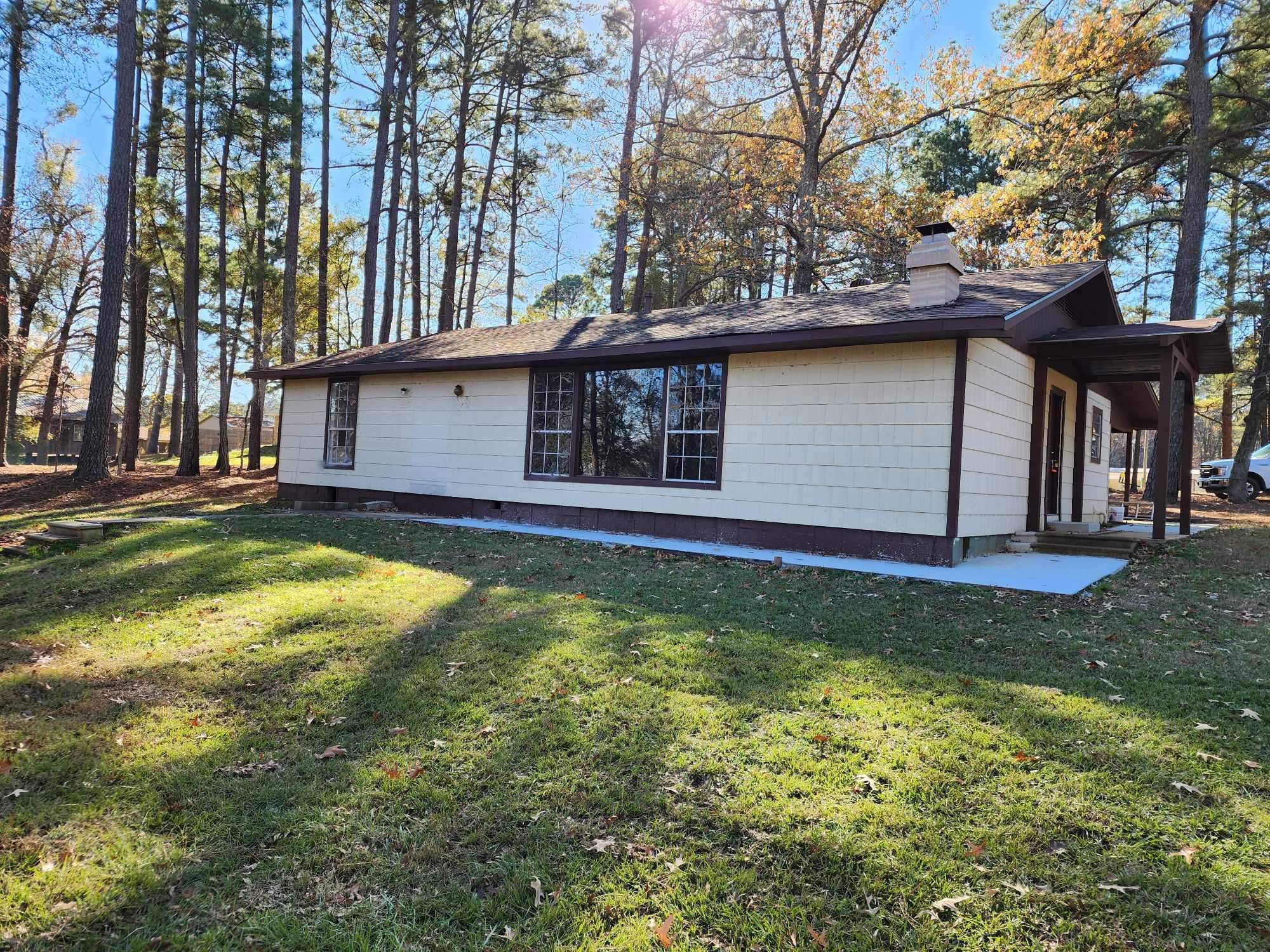 178 SE CR 2760, SHELBYVILLE, TX 75973 Town & Country Real Estate