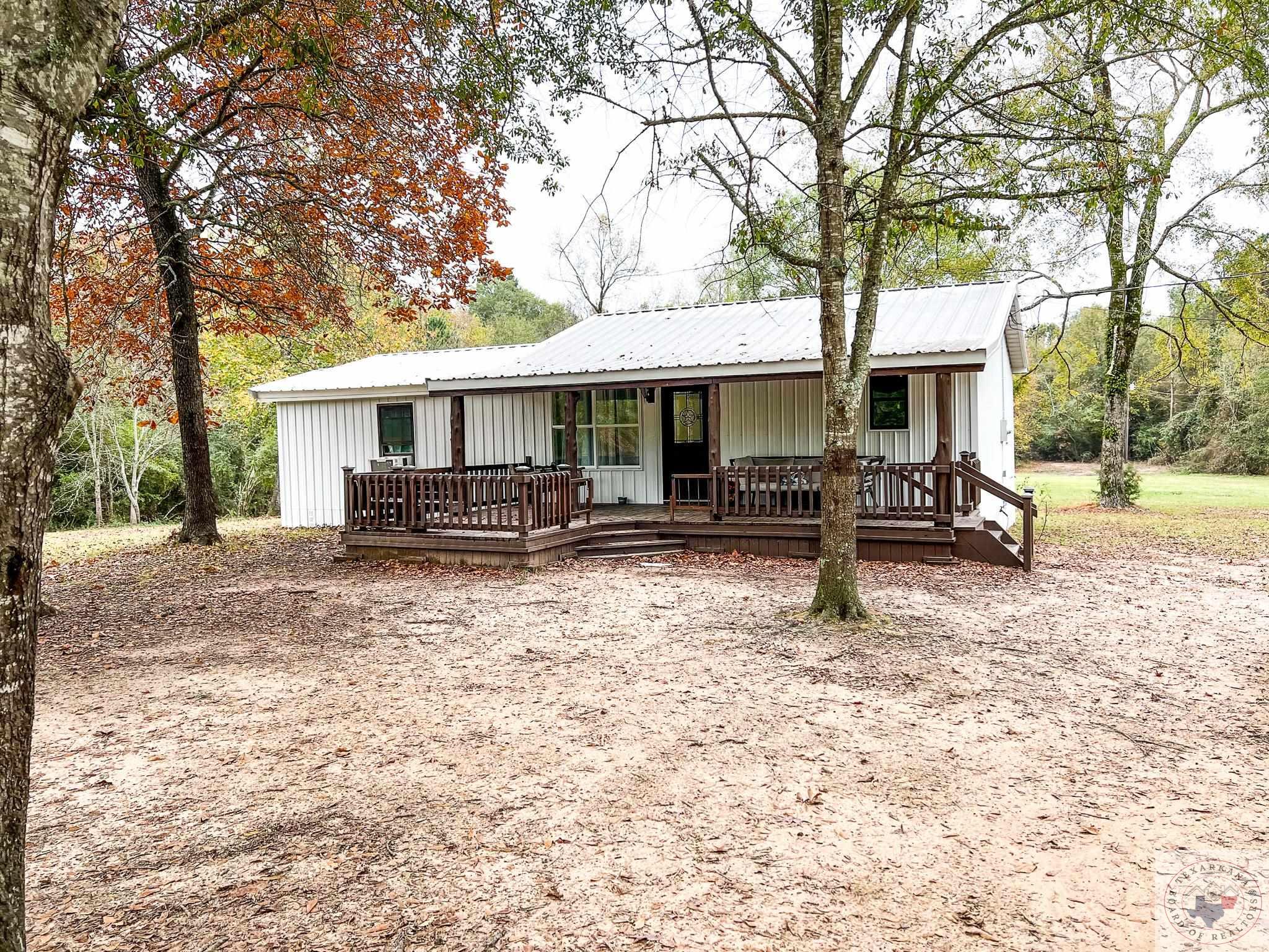 206 Old Hickory Rd, Maud, TX 75567