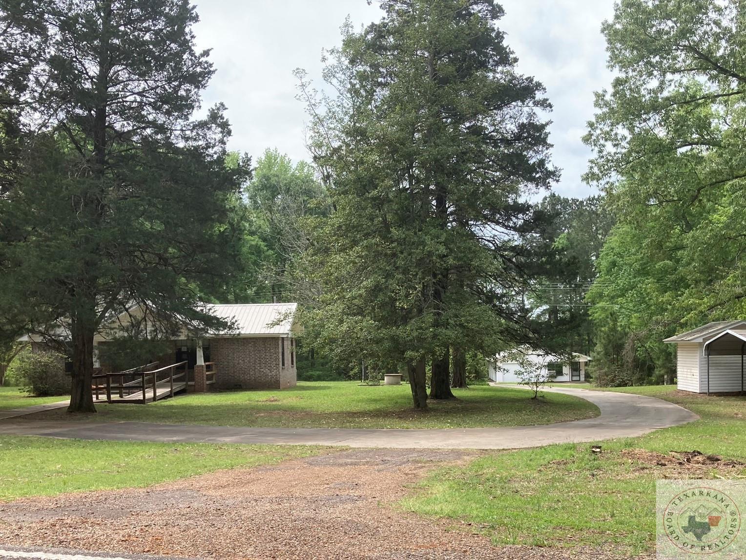 8608 FM 251 S, Bivins, TX 75555