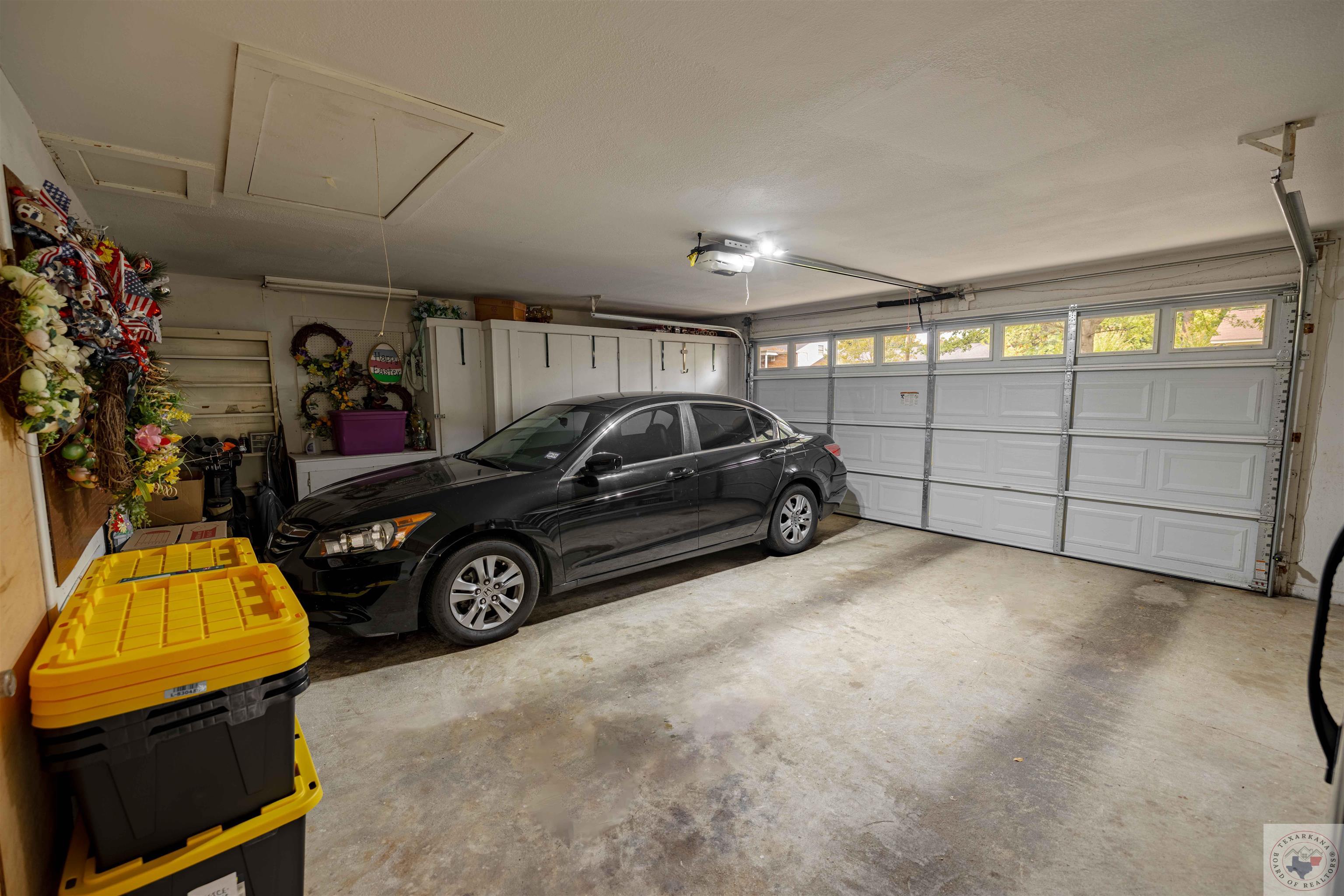 3404 Pine Knoll Rd.
