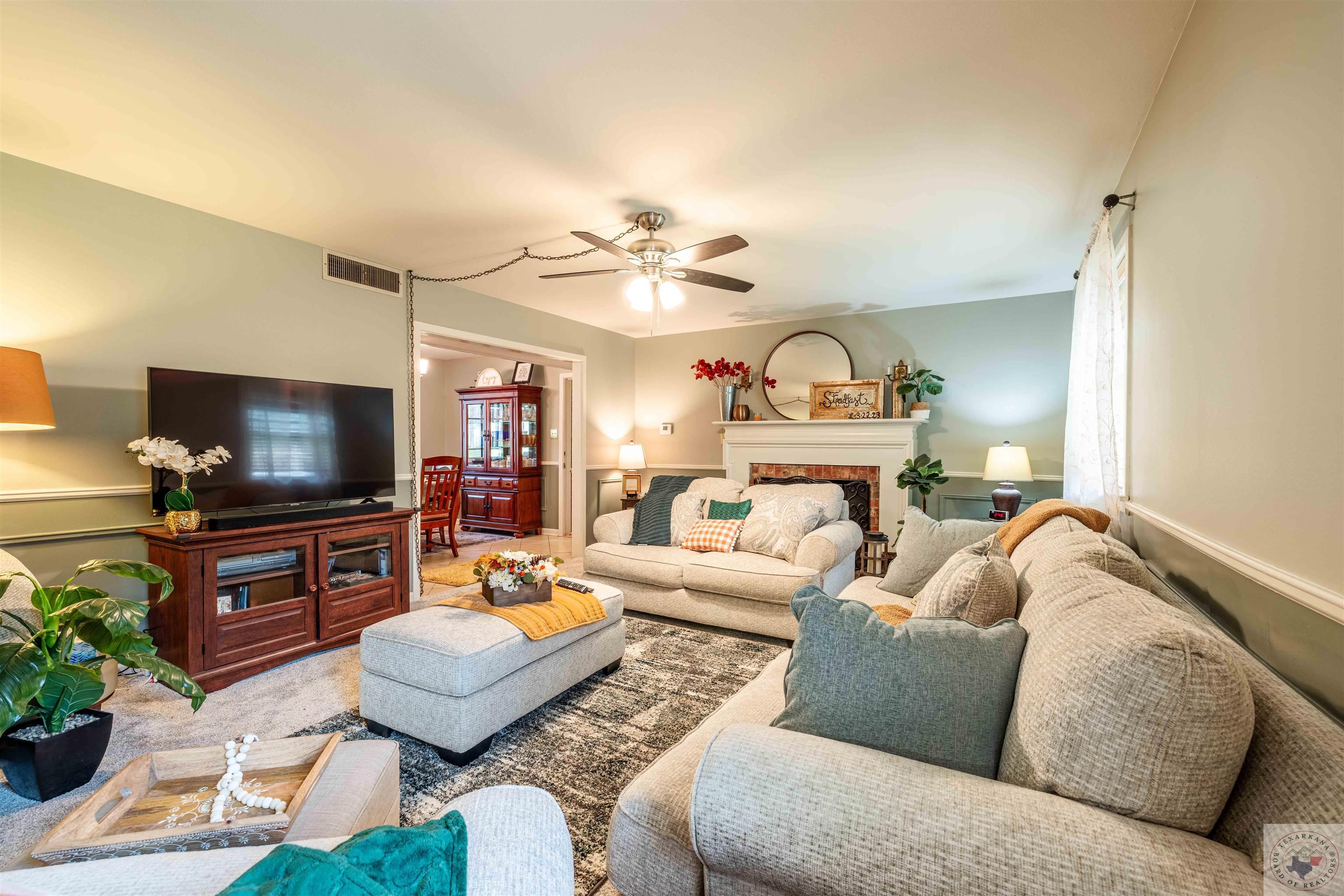 3404 Pine Knoll Rd.