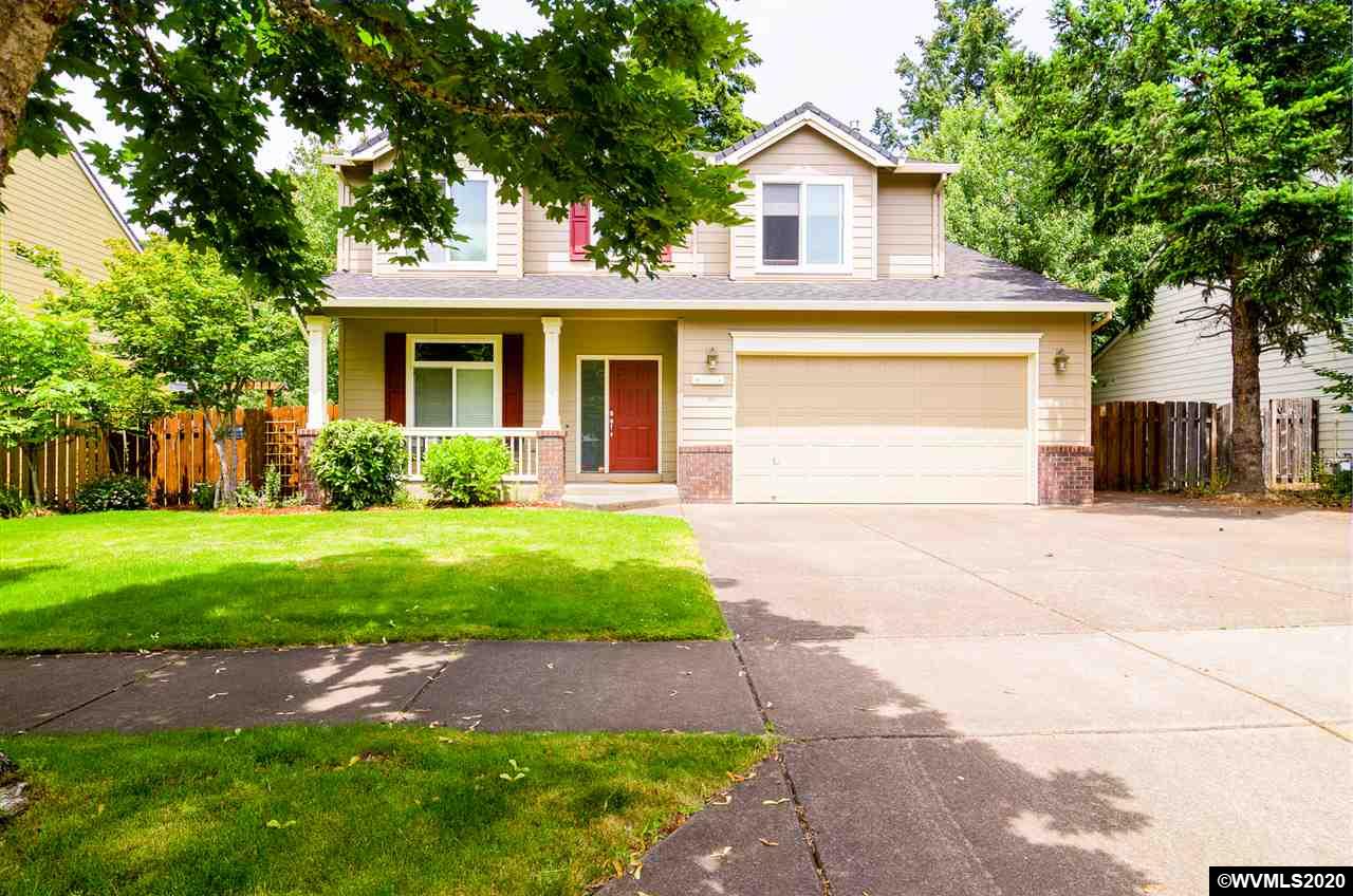 6123 SW Grand Oaks Dr